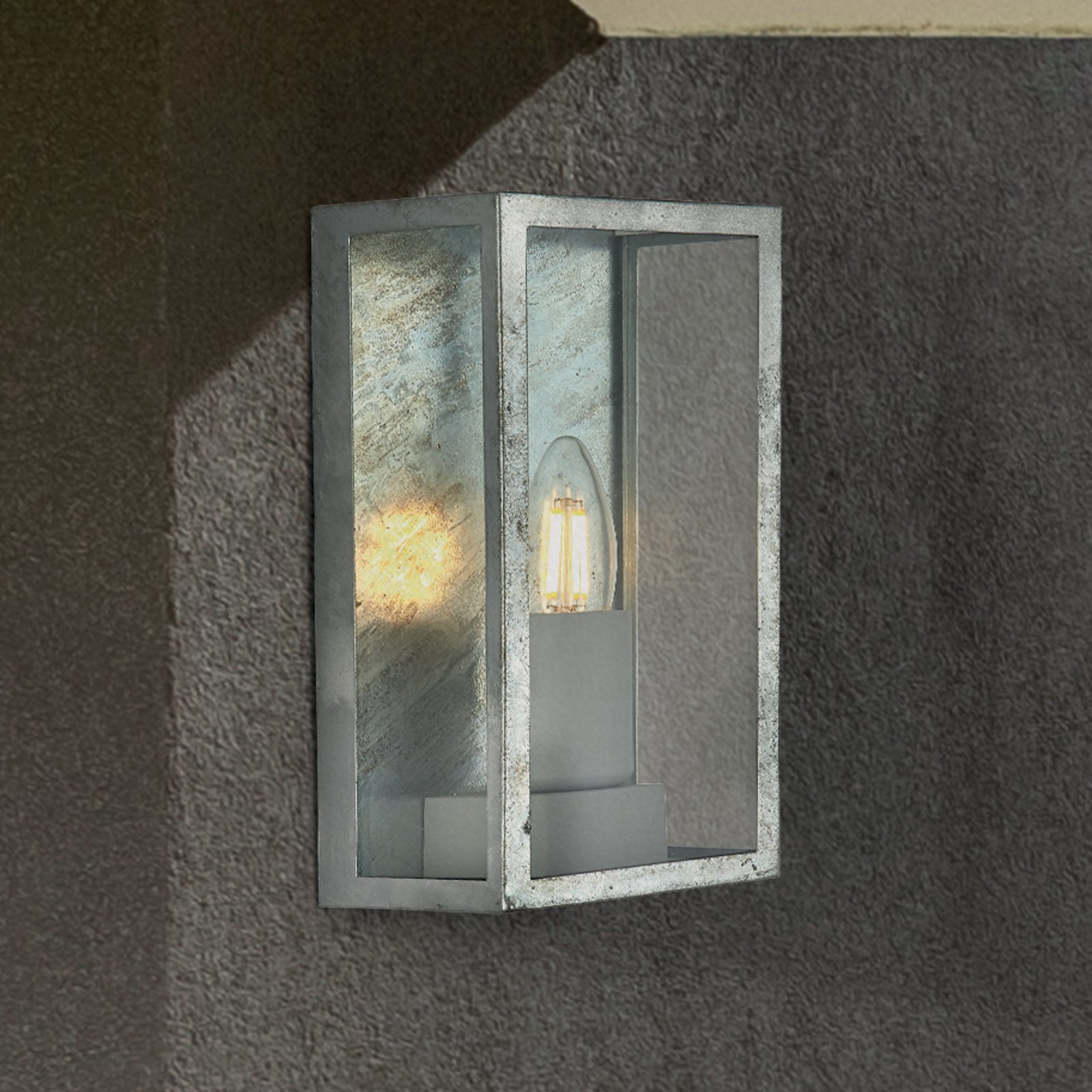 Box II outdoor wall light, silver-coloured, glass, E27, IP44