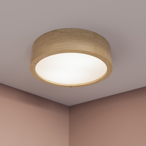 Taklampe Cleo med eikestamme