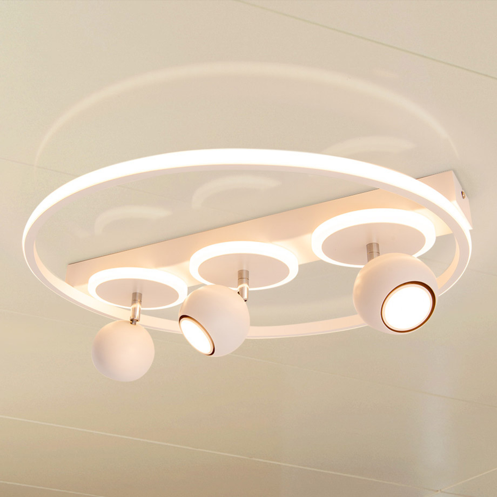 Candeeiro de teto LED Ronda, branco, três lâmpadas