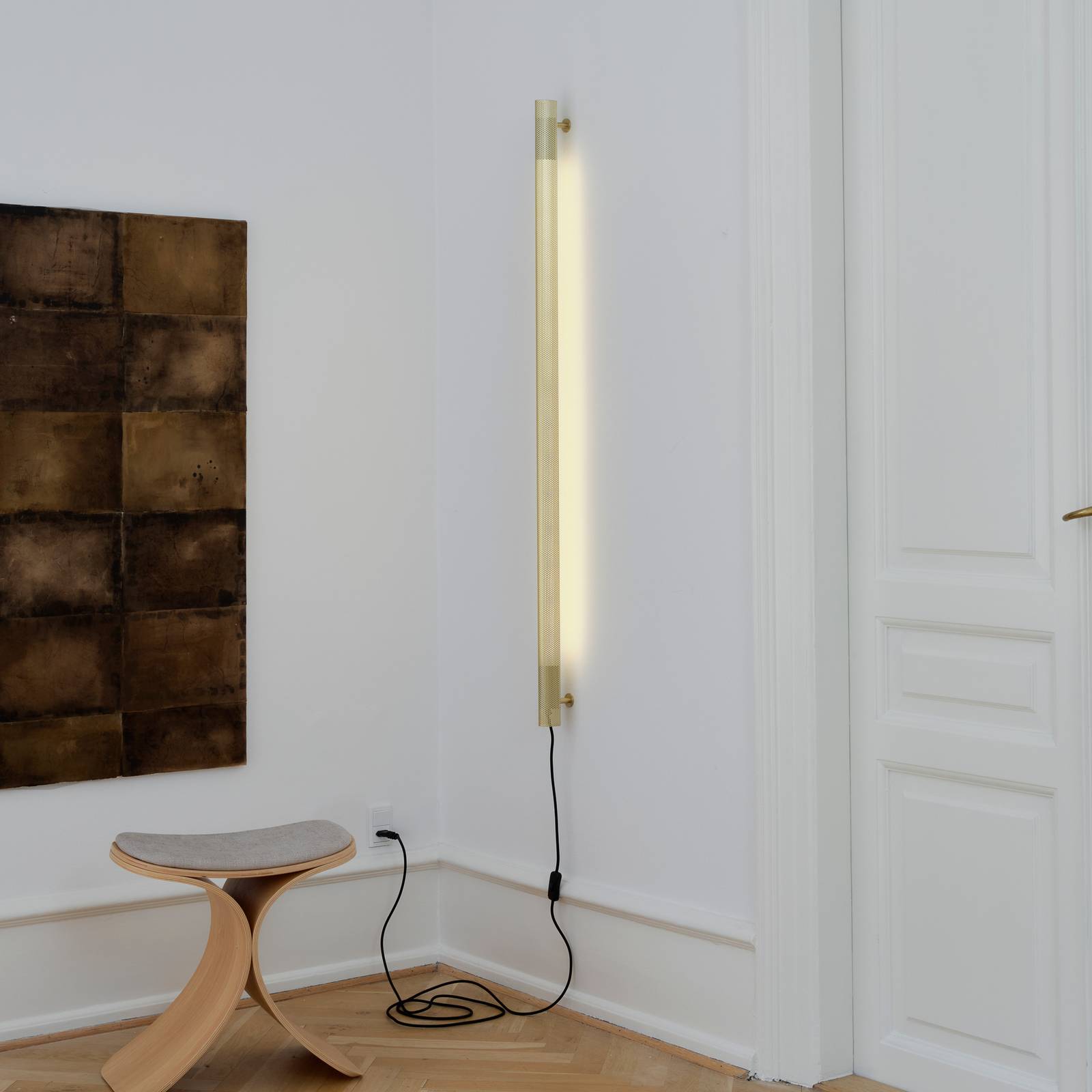 GEJST Applique murale Radent couleur laiton, hauteur 135 cm, LED G13