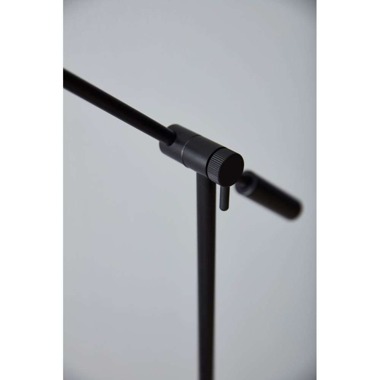 Cato Lampadar Dim. Matt Black - Belid