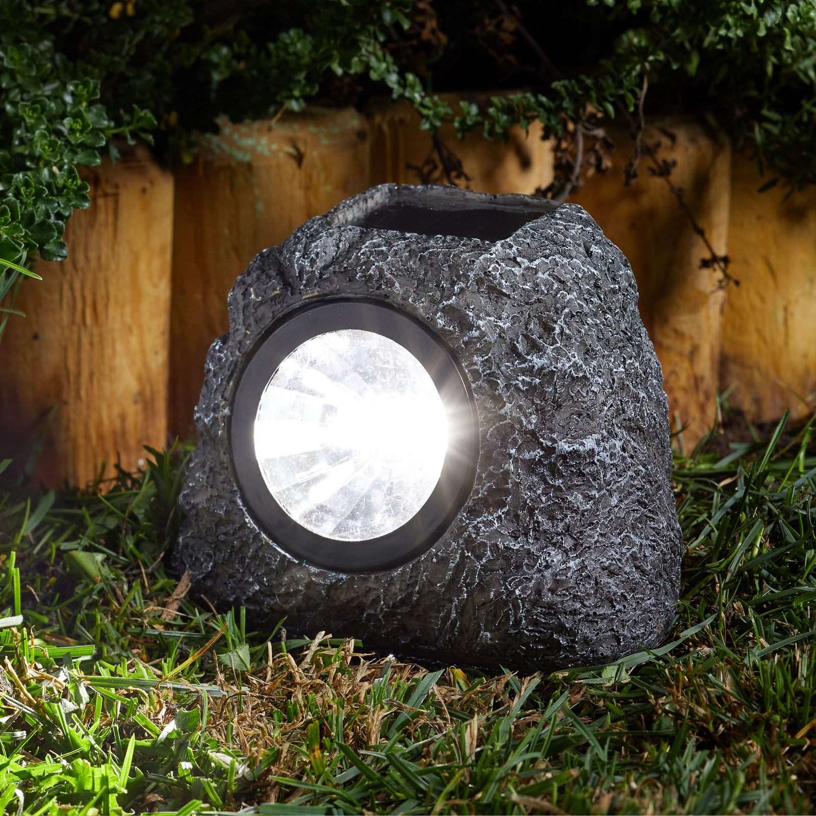 Rock LED solar stone in a set of 4