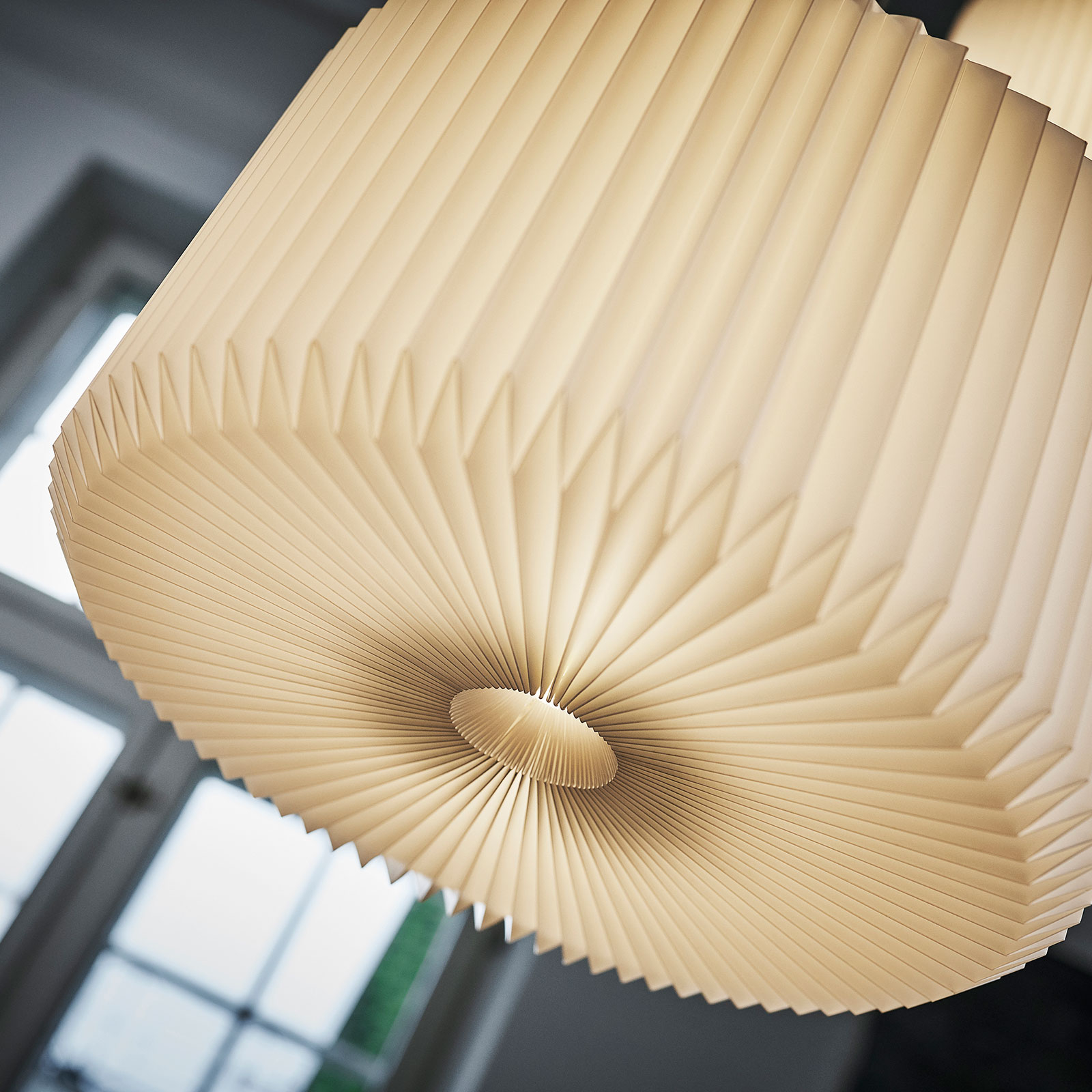 LE KLINT Cylinder Hängeleuchte, eiche hell, Ø 29cm