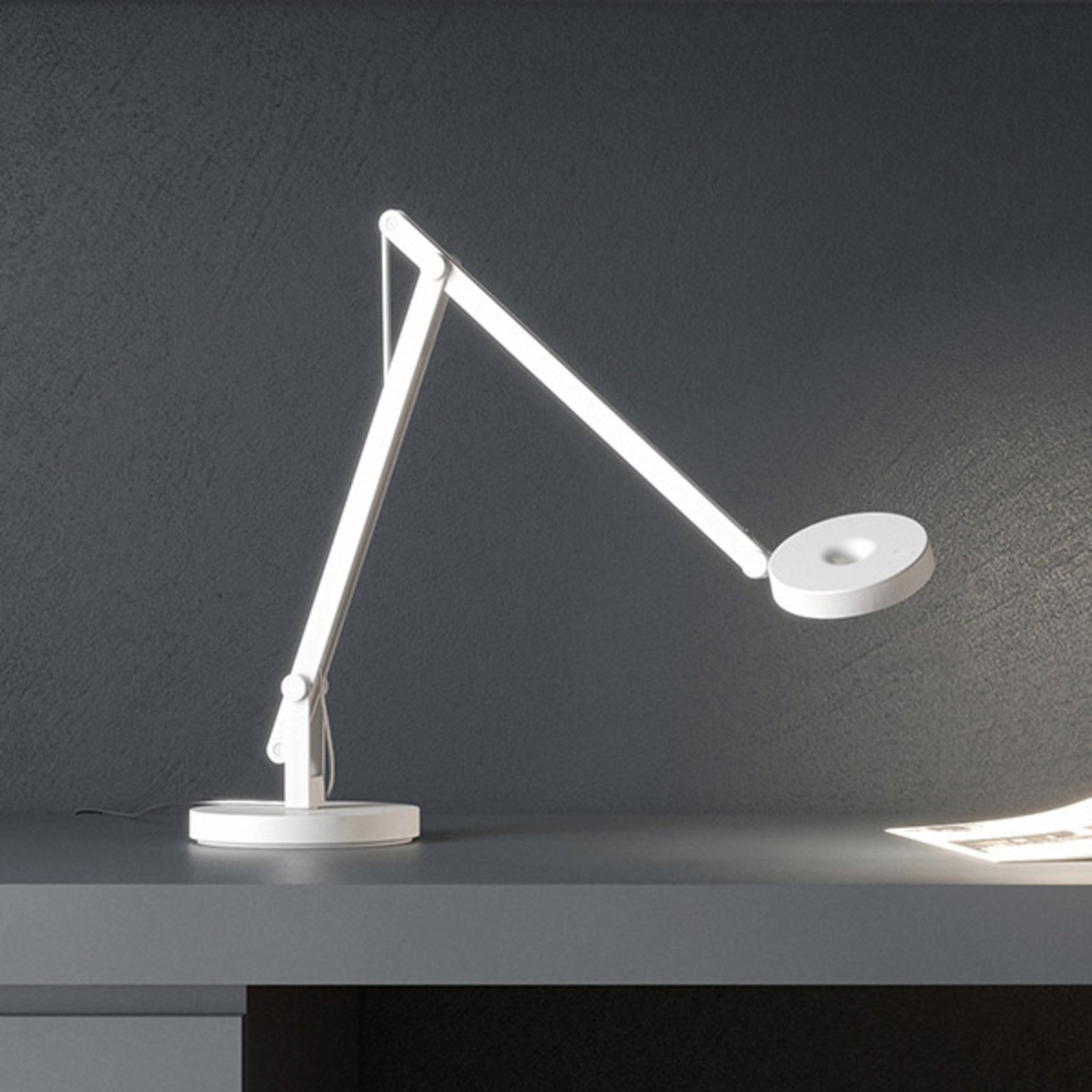Rotaliana String T1 Mini LED-Tischlampe, variabel