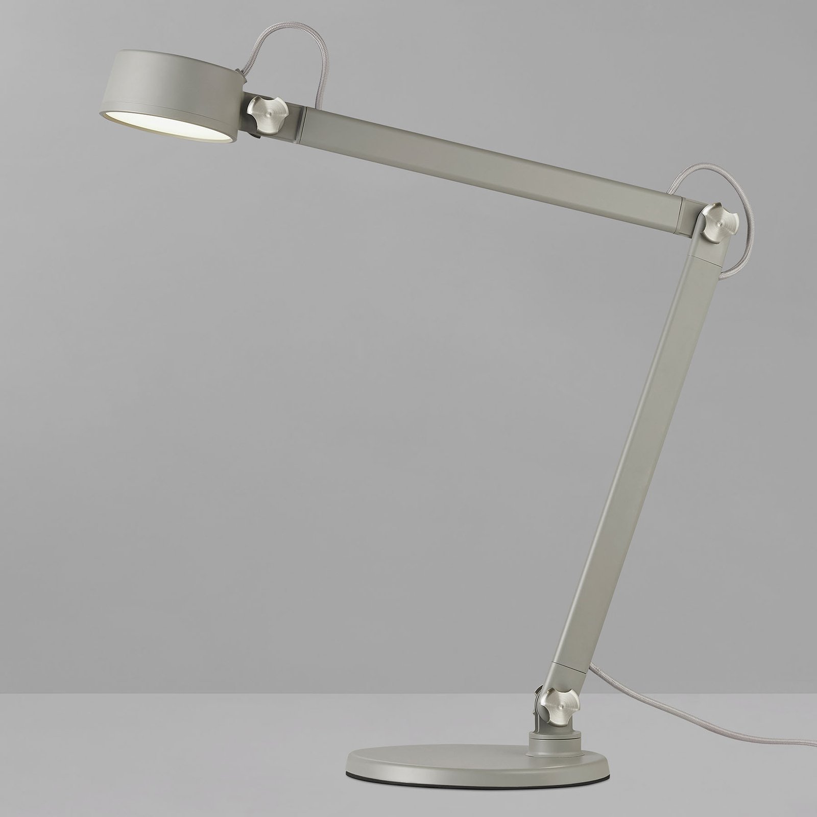 Nobu Bordlampe Grey - DFTP