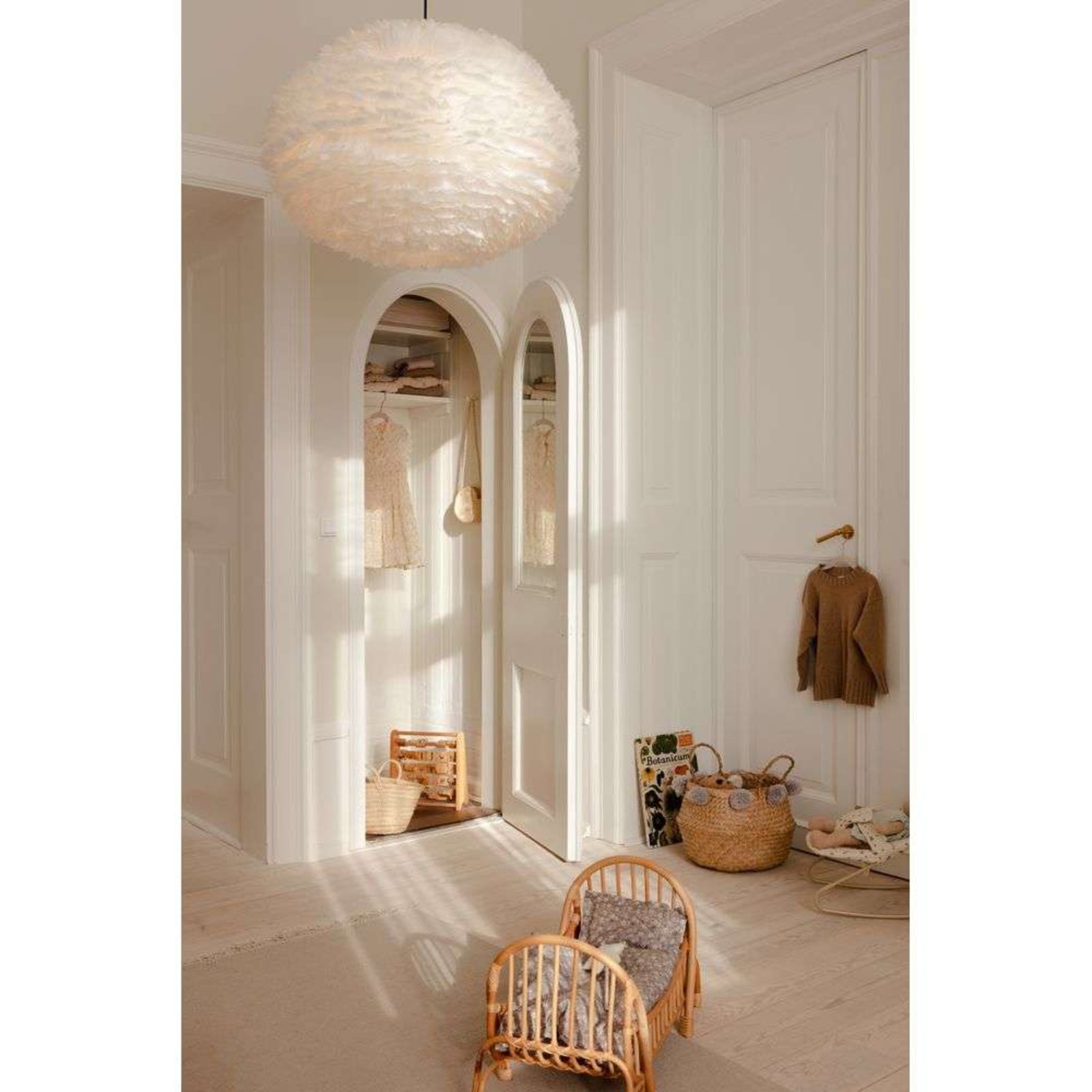 Eos Candeeiro Suspenso Medium White - UMAGE