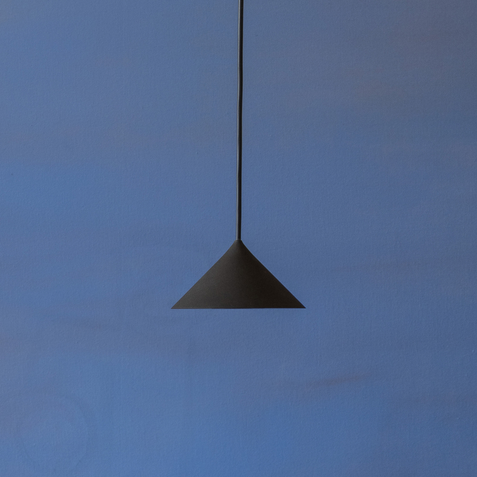 NYTA Pi LED hanglamp, zwart