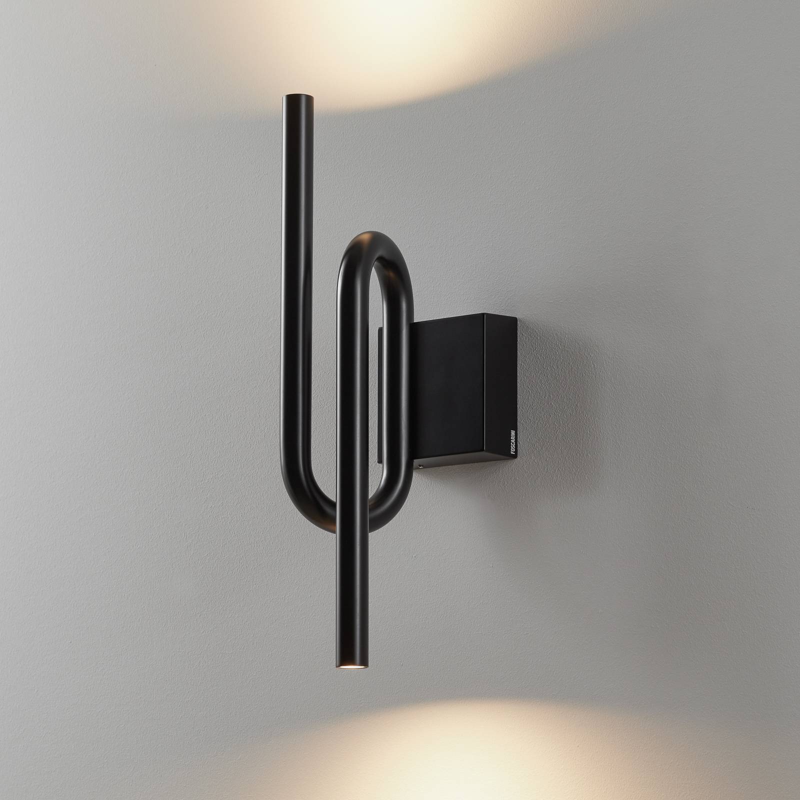 FOSCARINI Foscarini Tobia LED wall light black, for Living / Dining Room, metal, 12 W, energy efficiency: A+, H: 40 cm