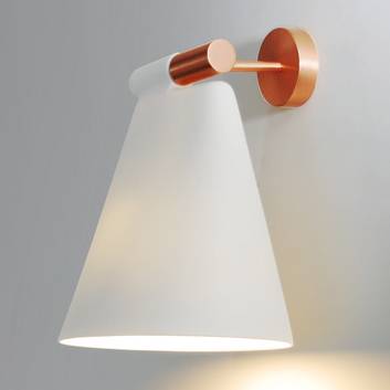 Vegglampe Cone Light W i keramikk