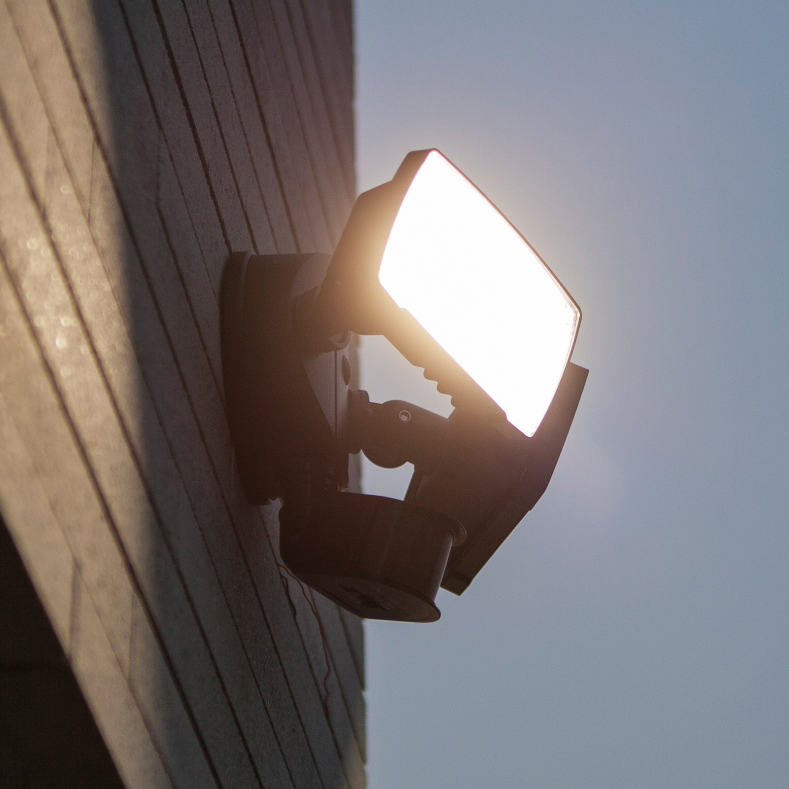 CHIMERA LED-érzékelős kültéri falikar, fekete, 2 izzós, IP54