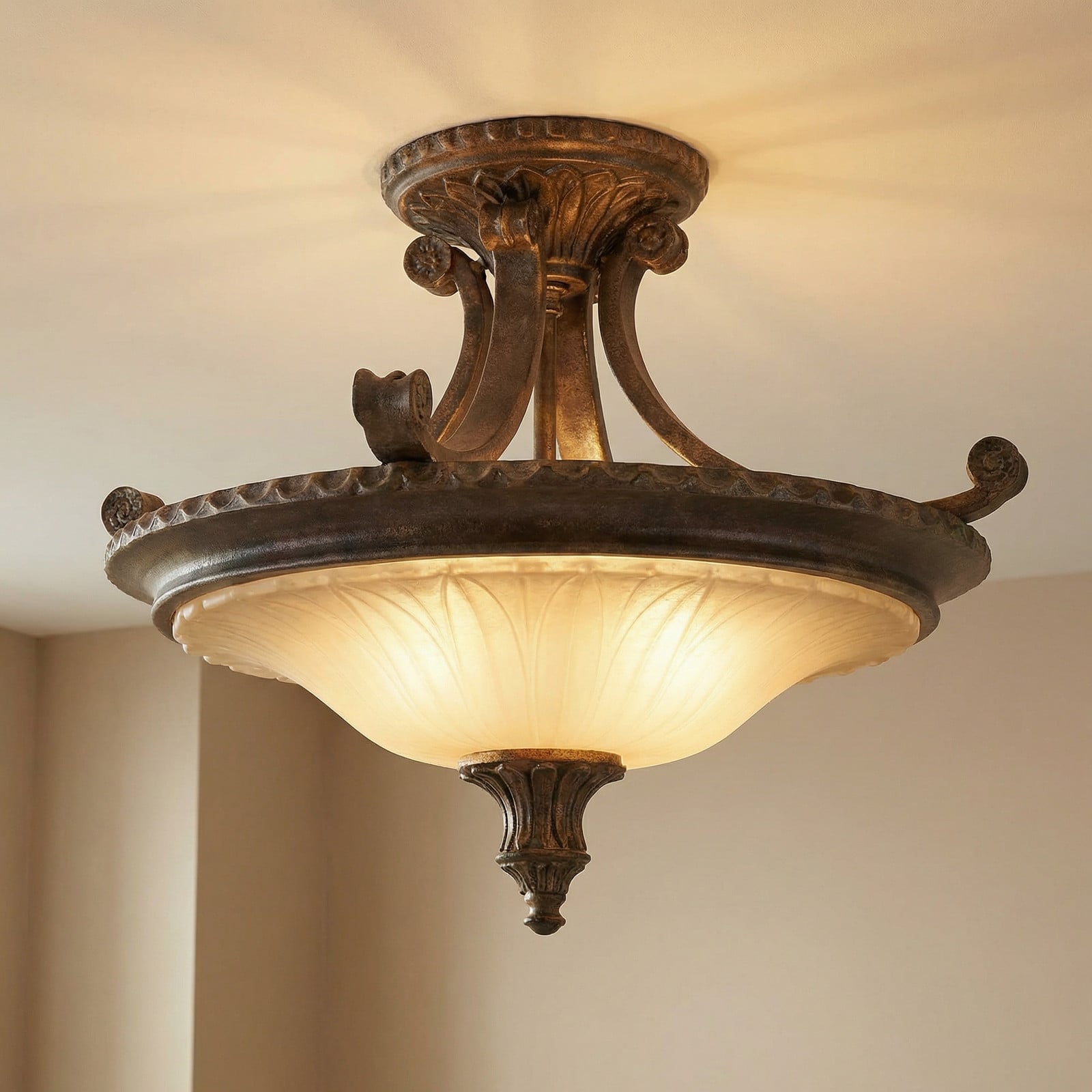 FEISS Plafonieră Stirling Castle antic distanțată - Camera de zi / sufragerie - Antichitate - bronz crem - Metal