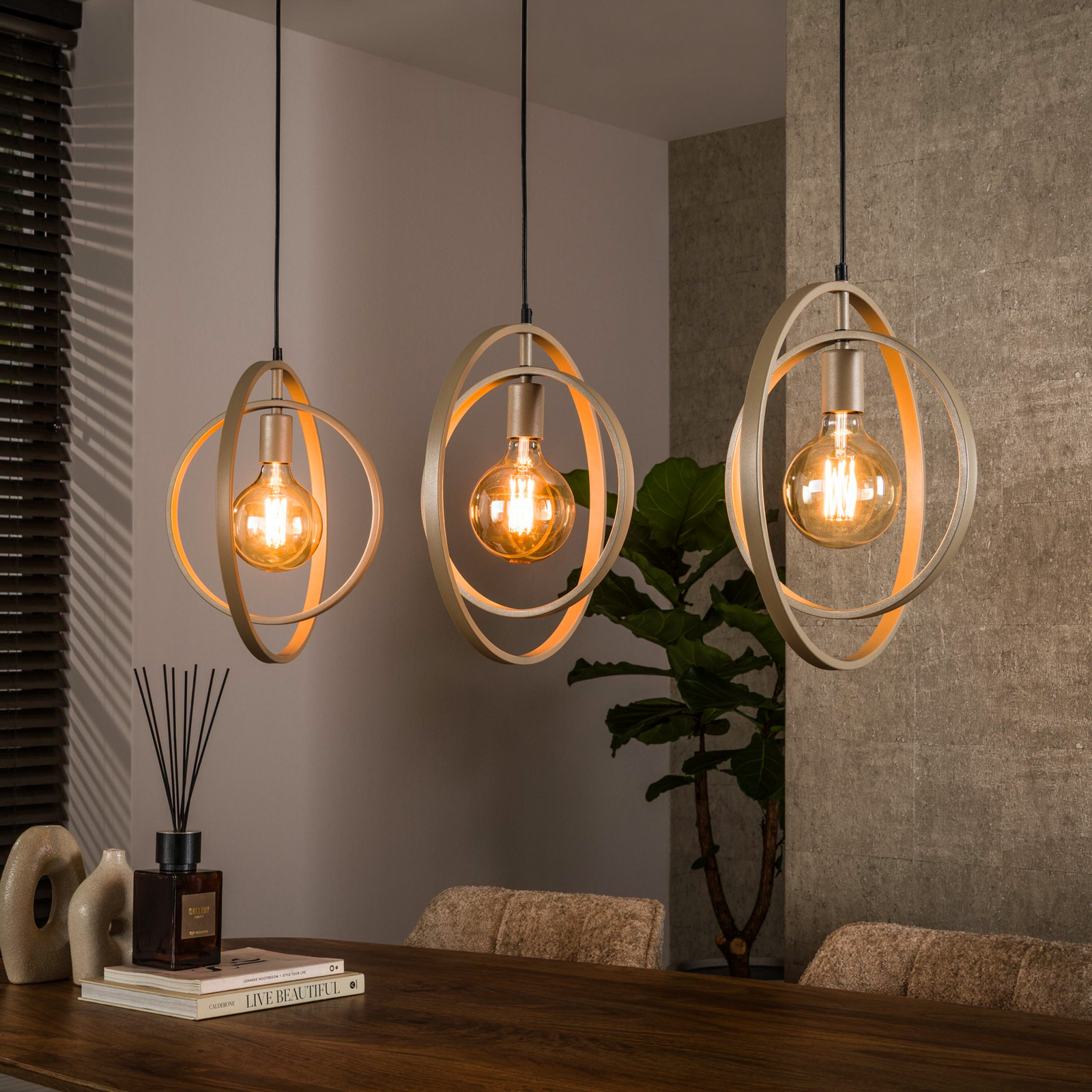 Zijlstra Lampă suspendată Turn Around bej 3 becuri 130 cm E27 - Camera de zi / sufragerie - Modern - Metal