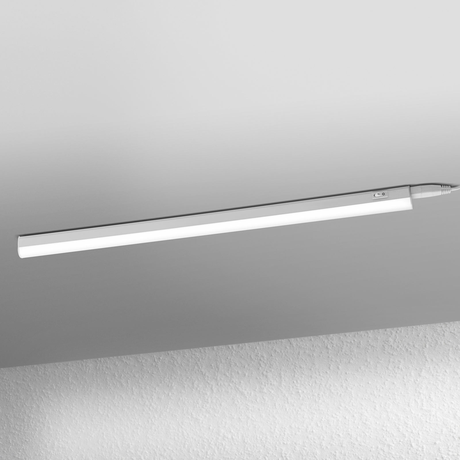 LEDVANCE Batten LED-Unterschranklampe 60cm 3.000K