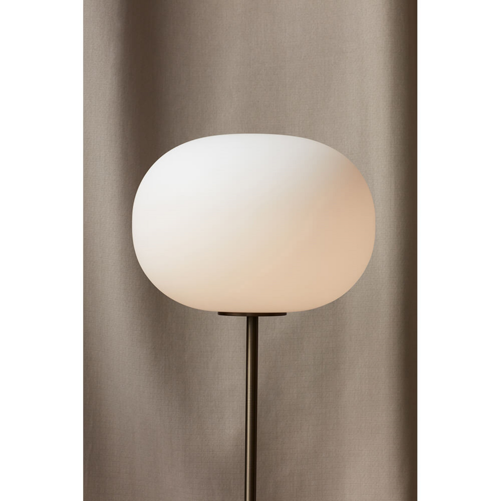 JWDA Lampadar Carrara Marble/Bronzed Brass - Audo Copenhagen