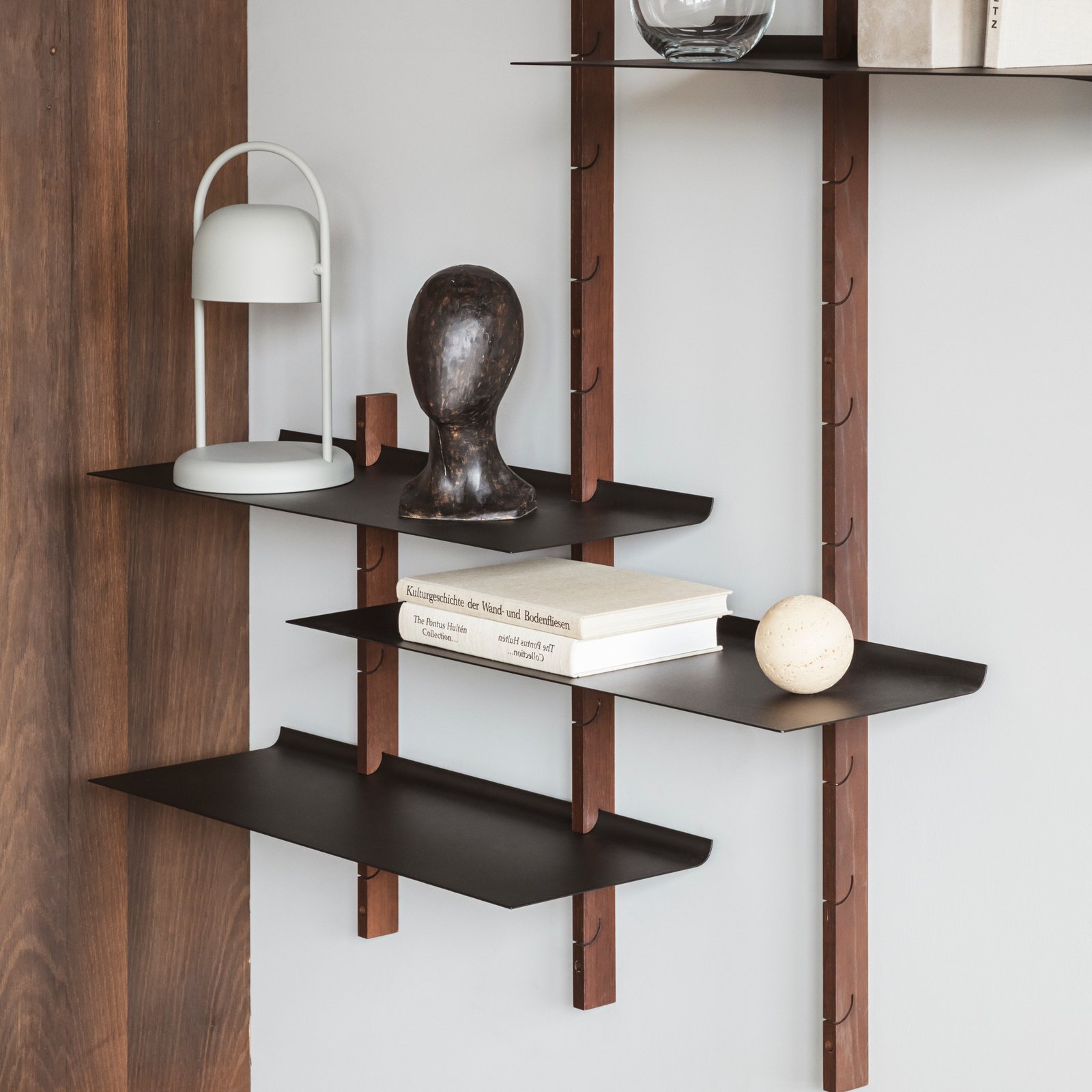 Smile Regal Small Black - PLEASE WAIT to be SEATED