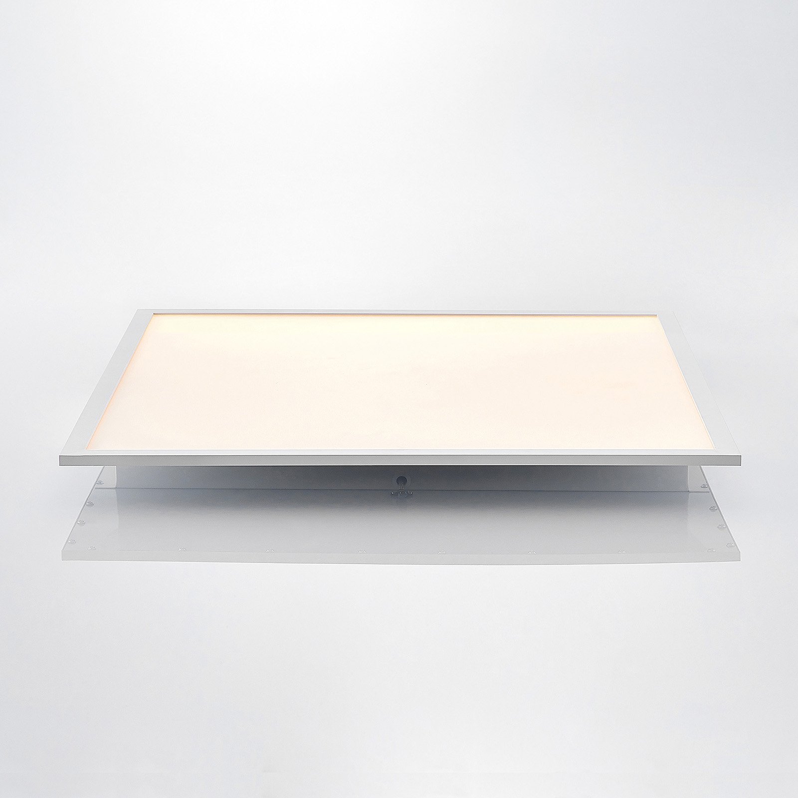Quais LED Ceiling Lamp 4.000K 60x60 White - Lindby
