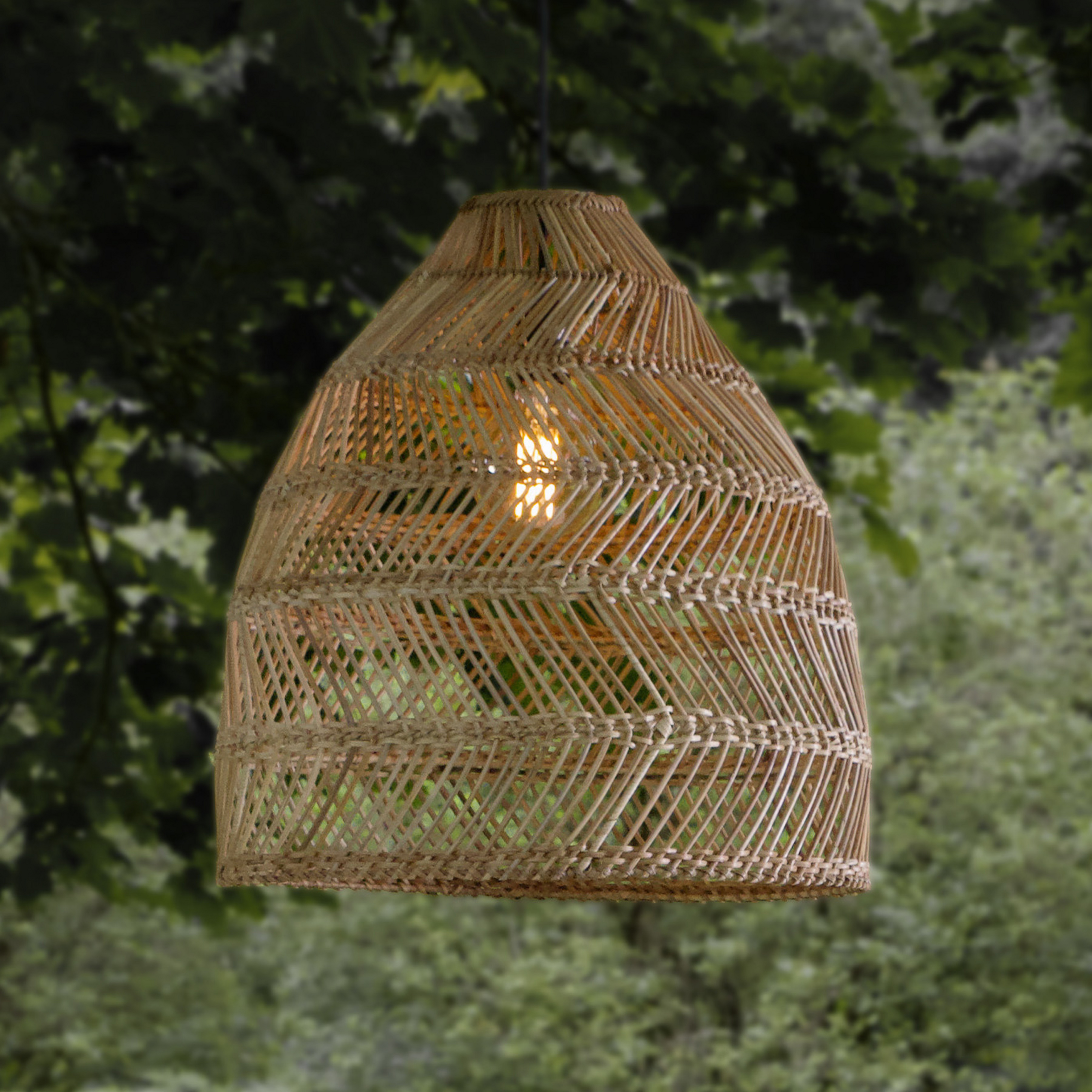 PR Home Lampada a sospensione Maja, rattan naturale, Ø 53 cm, IP44