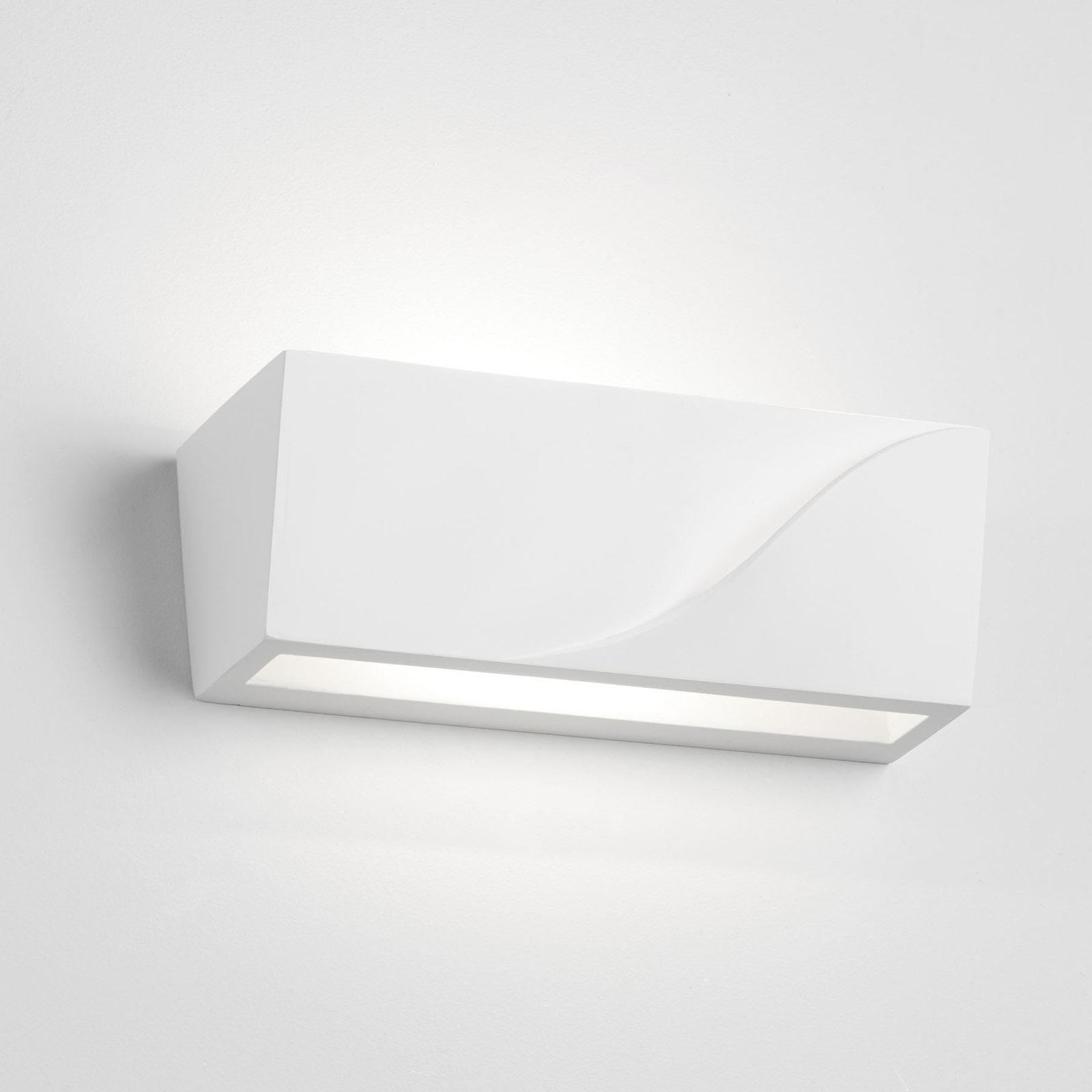 Pellene wall light