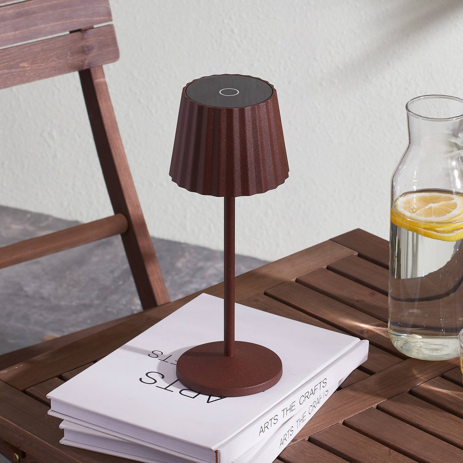 Lindby Esali LED bordlampe med batteri, rustbrun