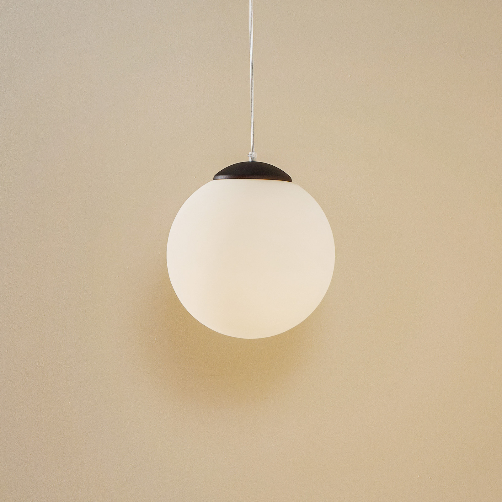 SOLLUX LIGHTING Lampă suspendată cu bilă sticlă opalină/cromo Ø 30 cm - Camera de zi / sufragerie - modern - alb opal crom