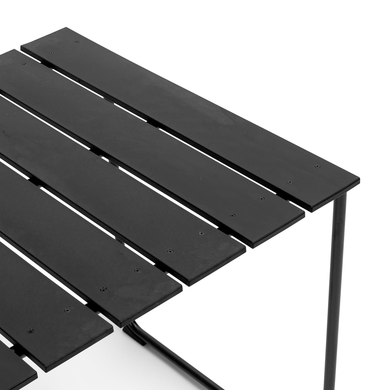 Table OCEAN, noire, en plastique, 70 cm x 70 cm - Mater