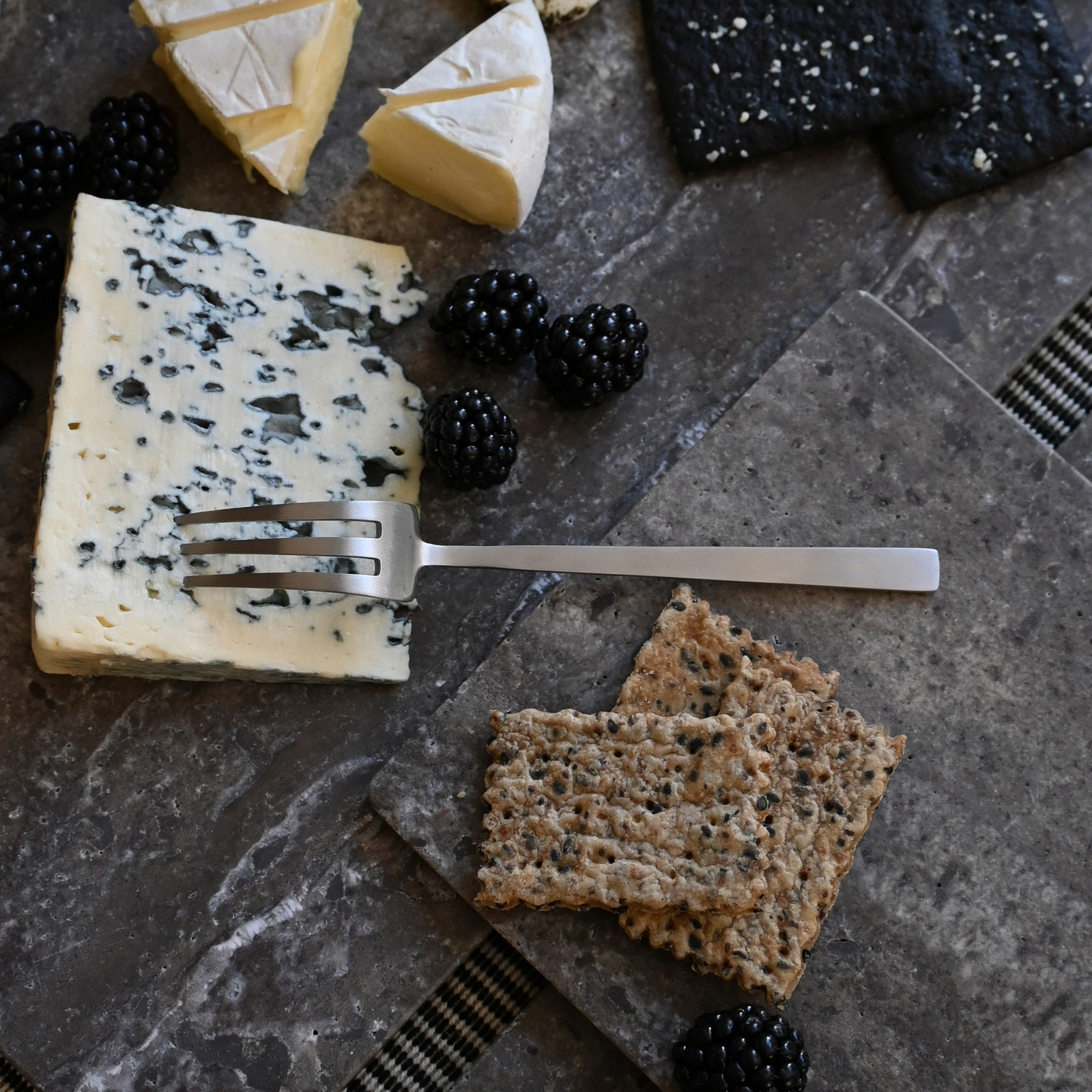 Zestaw 4 sztuk widelców do deserów Kogei, stal, wysokość 16 cm – 101 Copenhagen