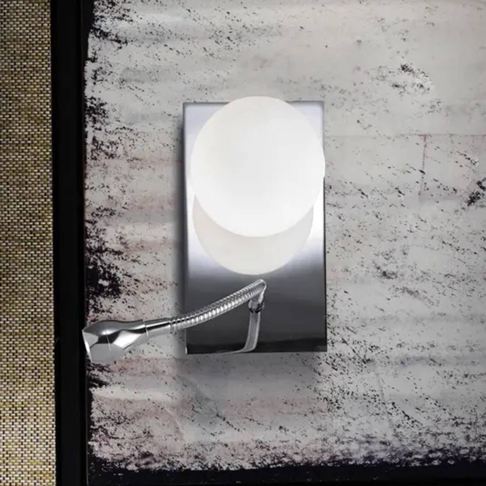 Pujol iluminación fali lámpa basic gömb alakú ernyővel és hajlítható karral, nikkel