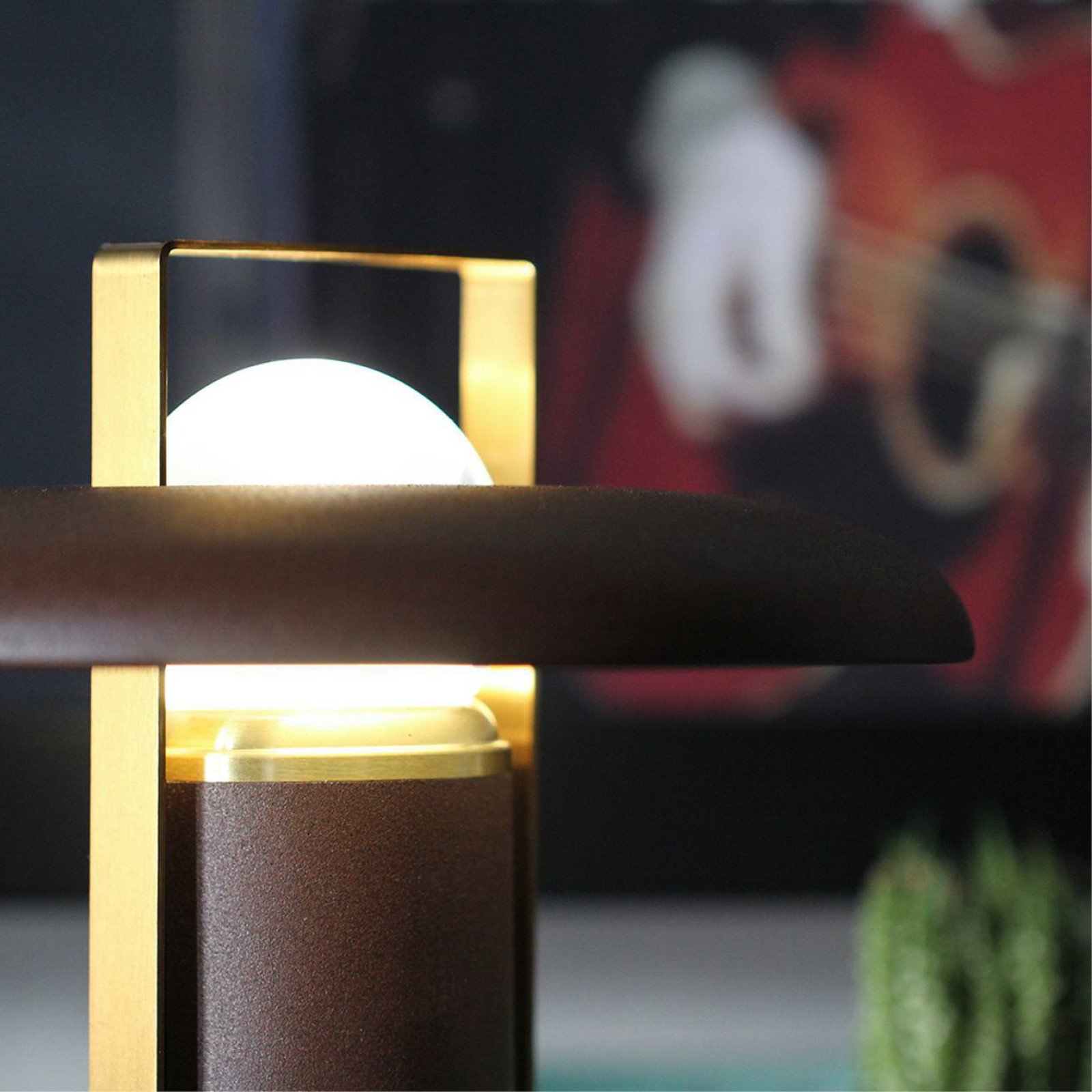 Linea Light Lampă de masă de camping reîncărcabilă cu LED maro închis aluminiu - Camera de zi / sufragerie