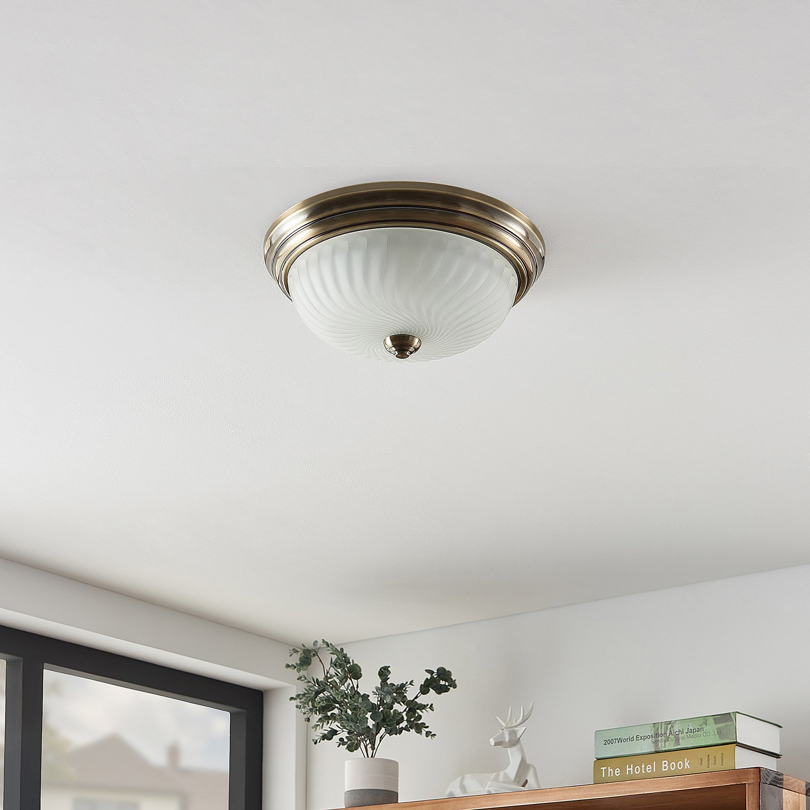 Pakka Plafonnier Opal/Antique Brass - Lindby