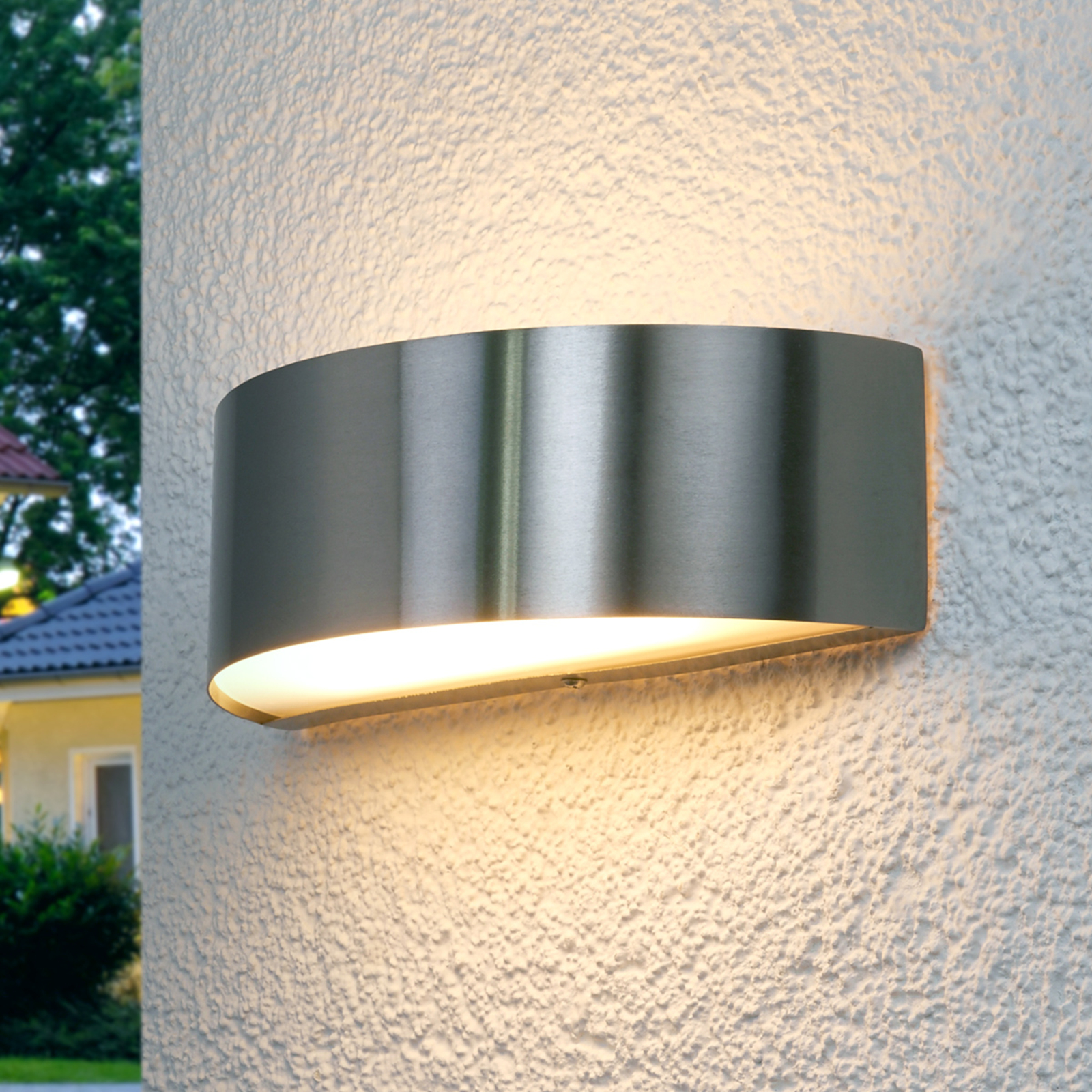 Lindby Stainless steel outdoor wall light Nadia with LEDs, stainless steel, polycarbonate, 4.8 W, energy efficiency: A+, W: 21 cm, H: 6.6 cm