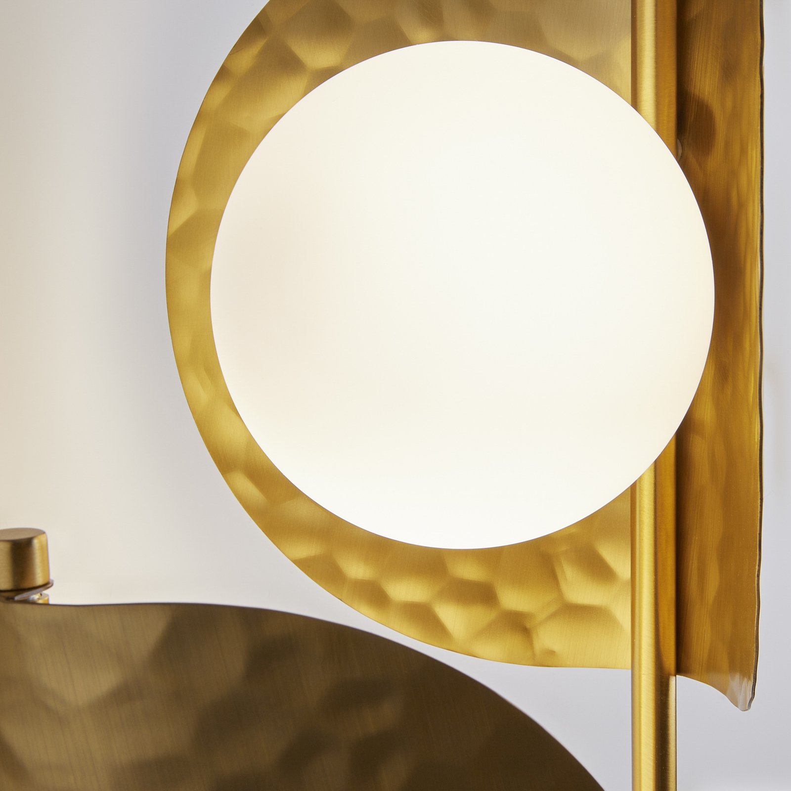 Maytoni Tropic wall light, right, brass, 2-bulb, metal