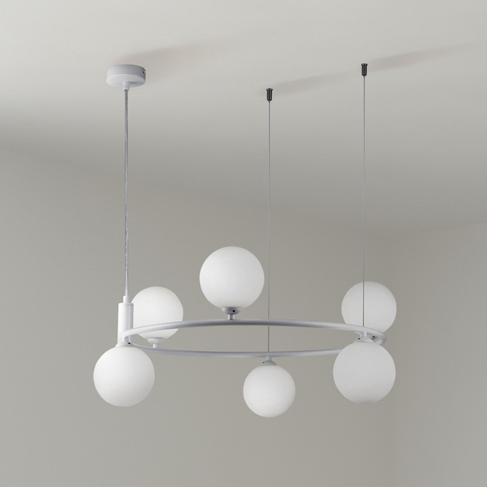 Maytoni Ring pendant light, 6-bulb, white glass shades