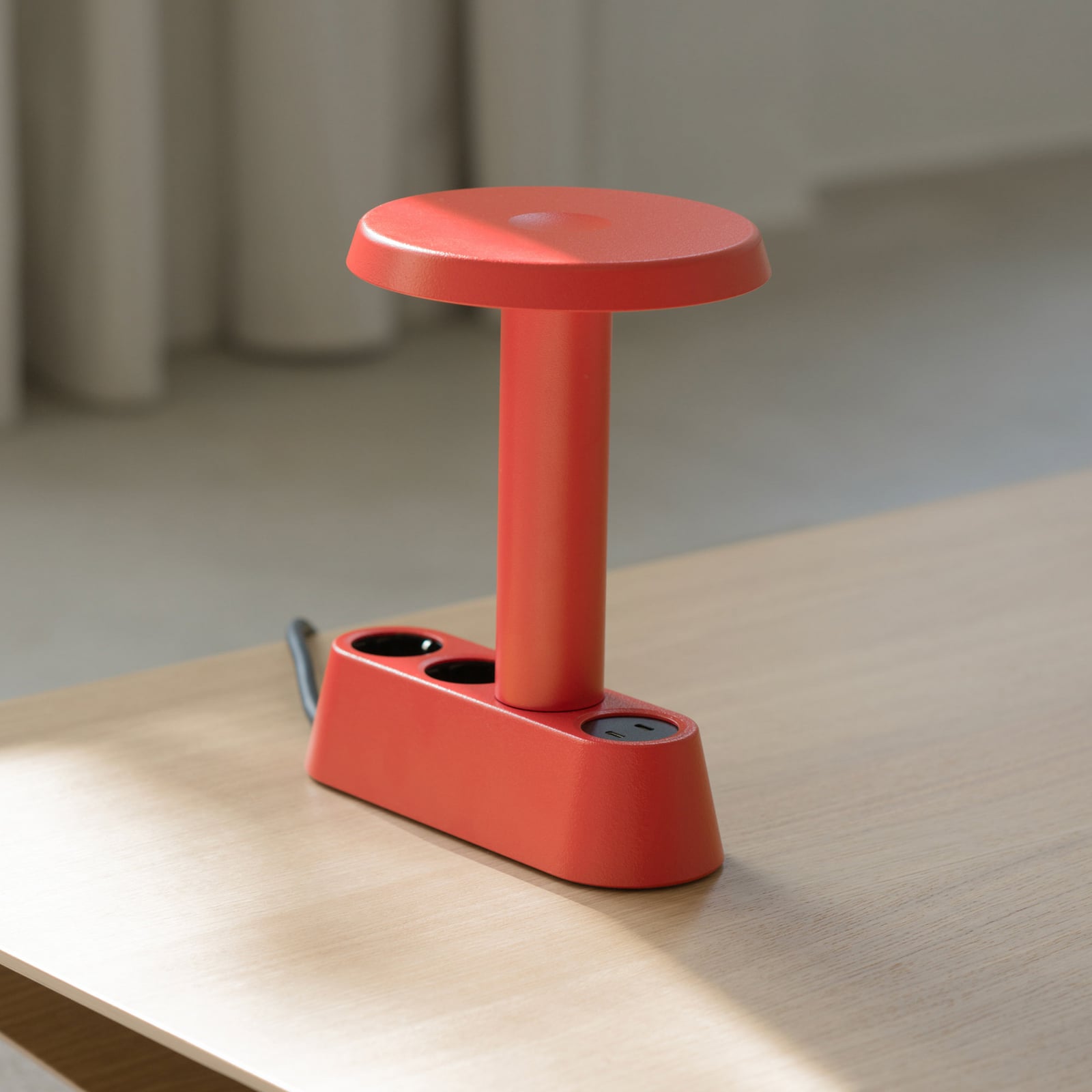 Prise NOMAD BLOCK, rouge clair, 4 x type F - Forming Function