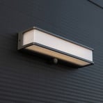 LED solar wall light Doblo with sensor, width 35cm