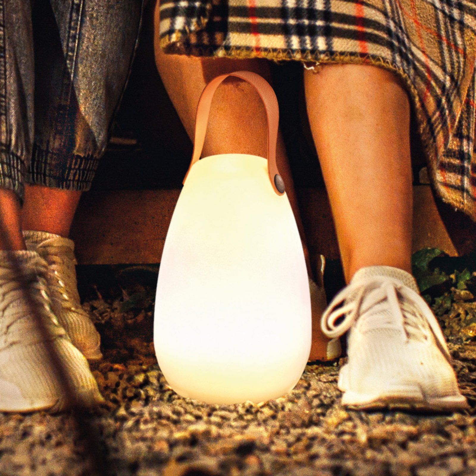 Ruby LED table lamp, battery and RGB colour change