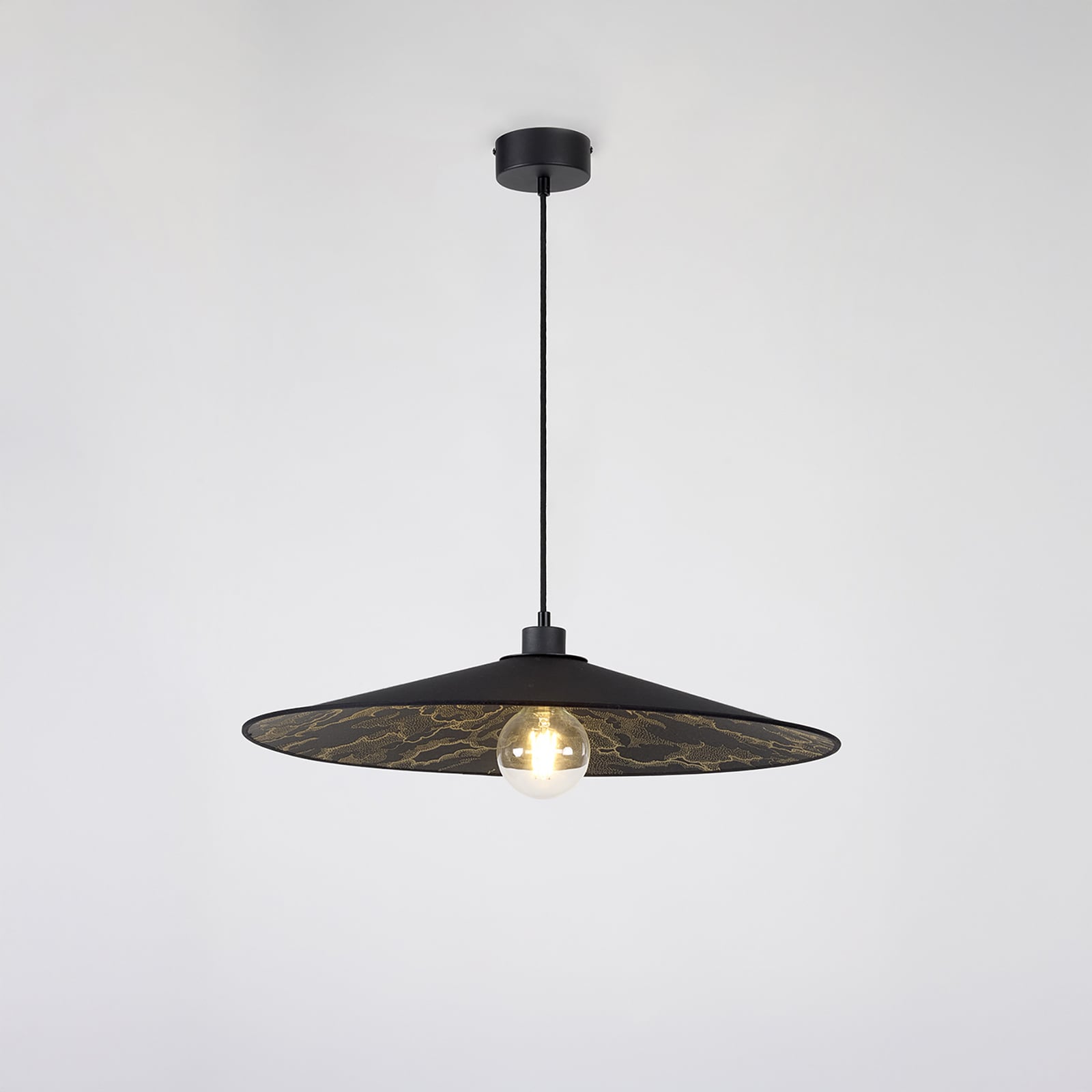 MARKET SET piekaramā lampa Gatsby, melna kumo, Ø 60 cm, E27 MARKET SET piekaramā lampa Gatsby, melna kumo, Ø 60 cm, E27