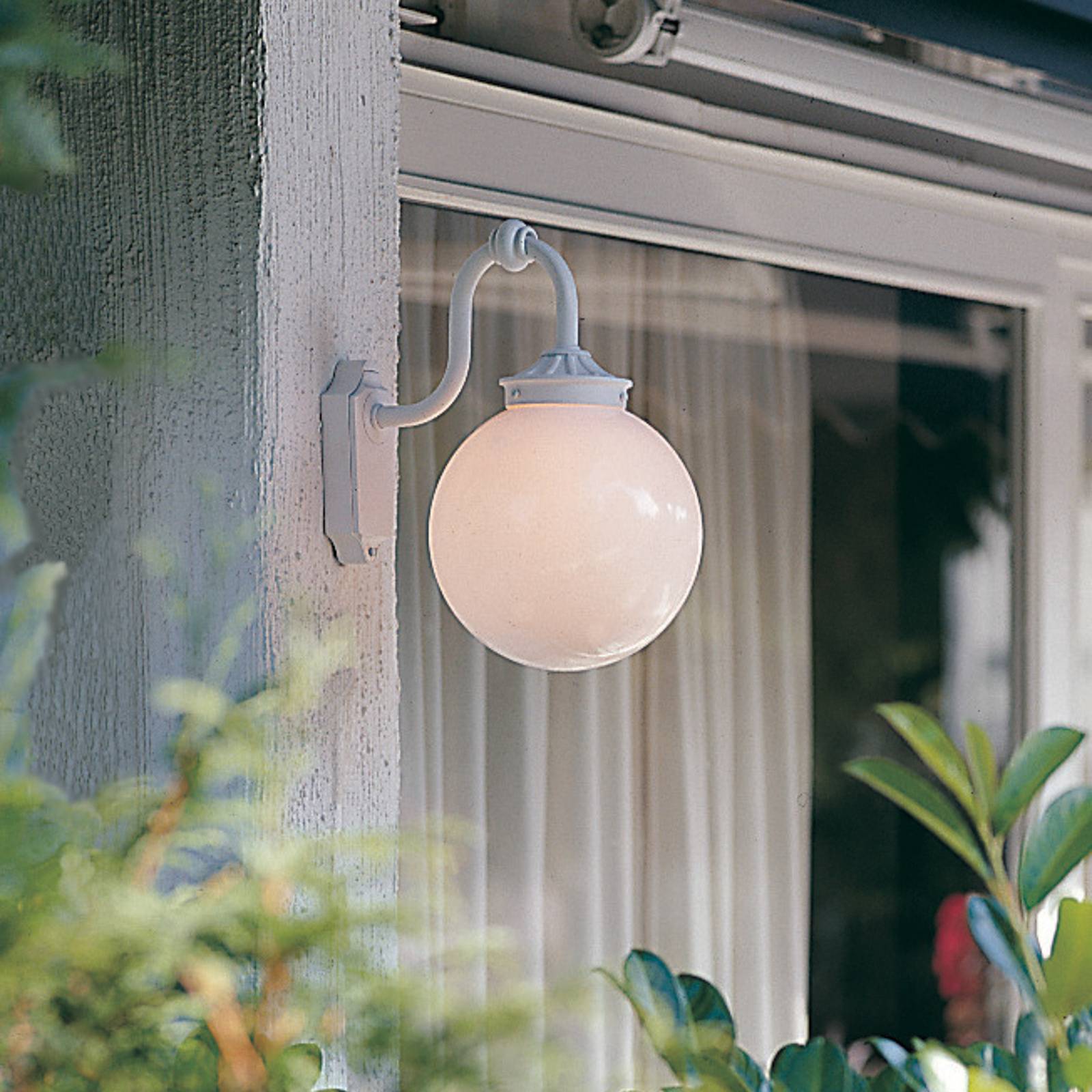 Stylowa zewnętrzna lampa ścienna Arcturus, biały