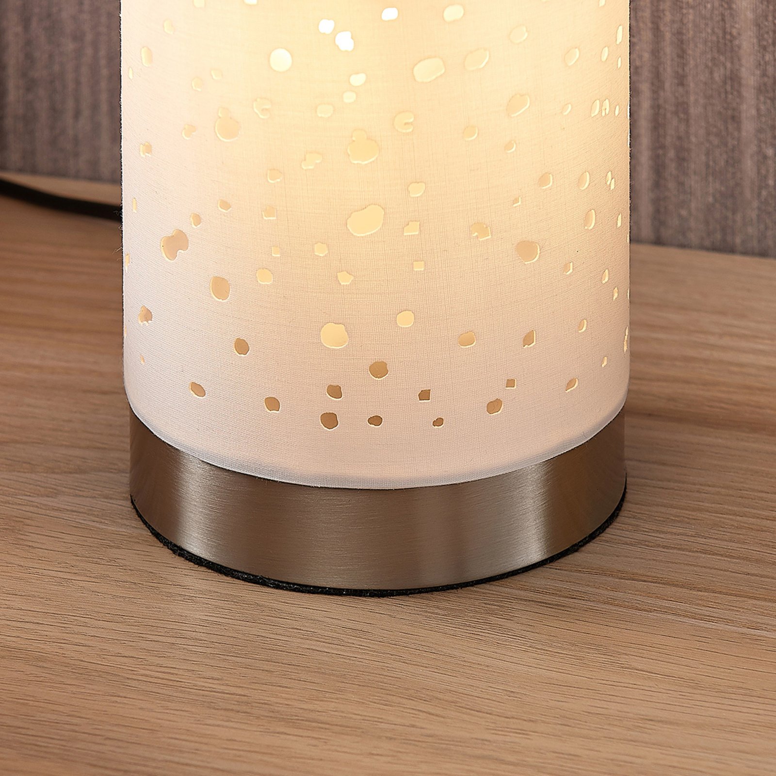 Lámpara de mesa blanca Umma con pequeños orificios