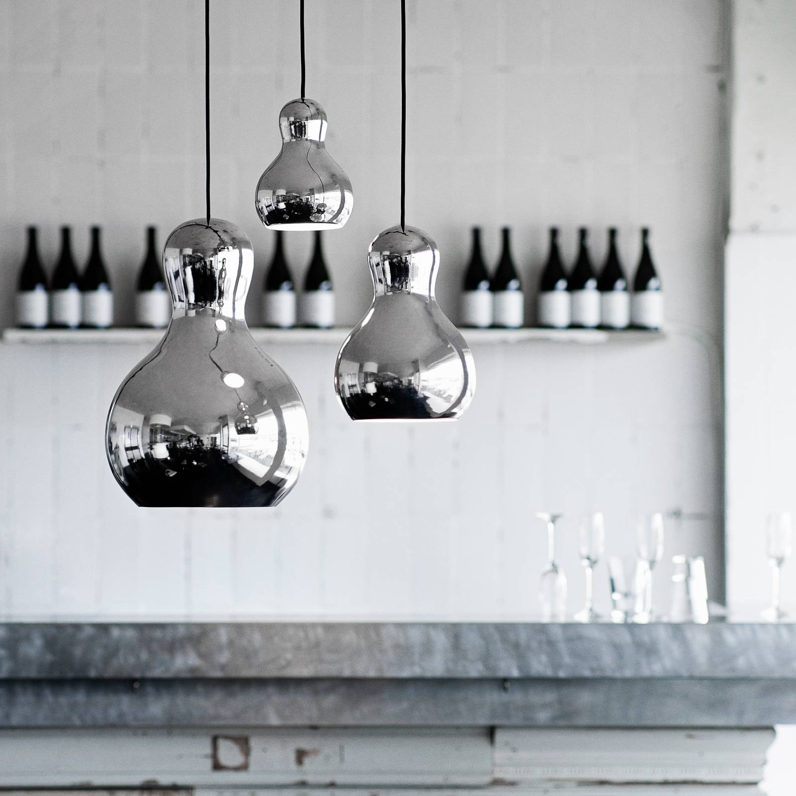 FRITZ HANSEN Calabash P2 hanging light, silver, for Living / Dining Room, aluminium, E27, 46 W, H: 30.5 cm