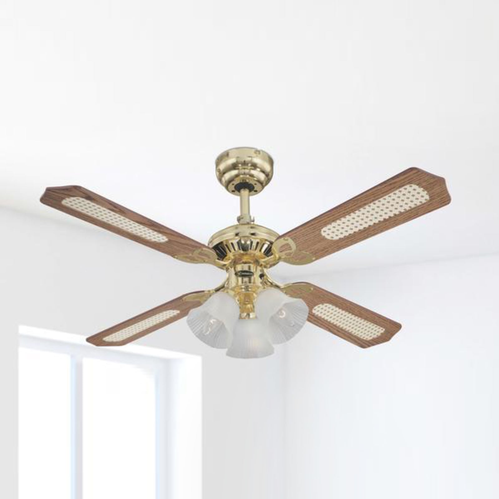 Ventilador Princess Trio em madeira, silencioso, Ø 105 cm - Westinghouse Ventilador Princess Trio em madeira, silencioso, Ø 105 cm - Westinghouse