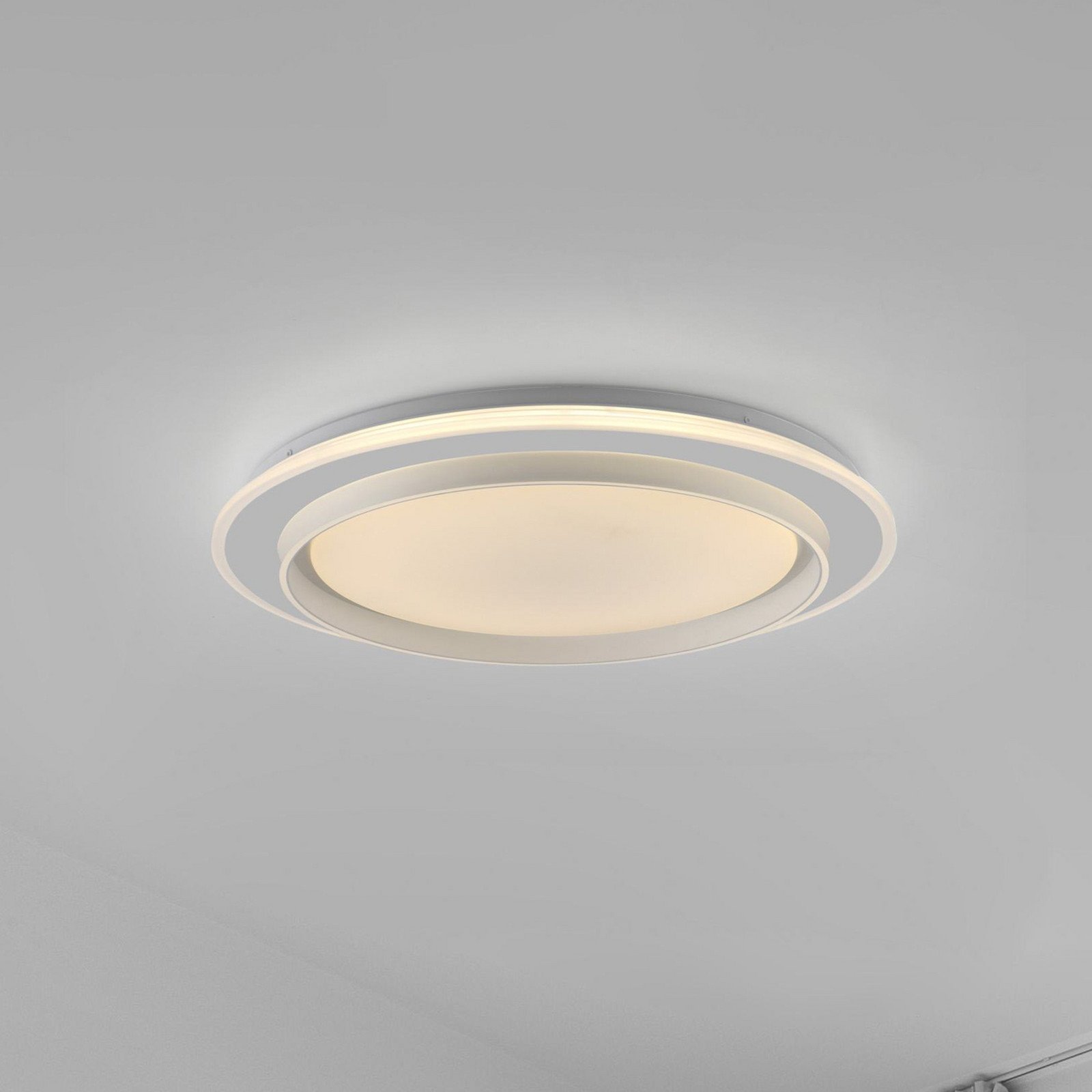 JUST LIGHT. GmbH JUST LIGHT. plafonieră LED Lago Ø 493 cm CCT telecomandă - Camera de zi / sufragerie - Modern - alb - Metal