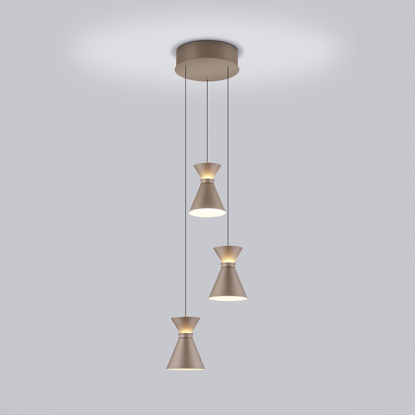 Helestra LED-Hängelampe LUK, 3-flg., braun, dimmbar