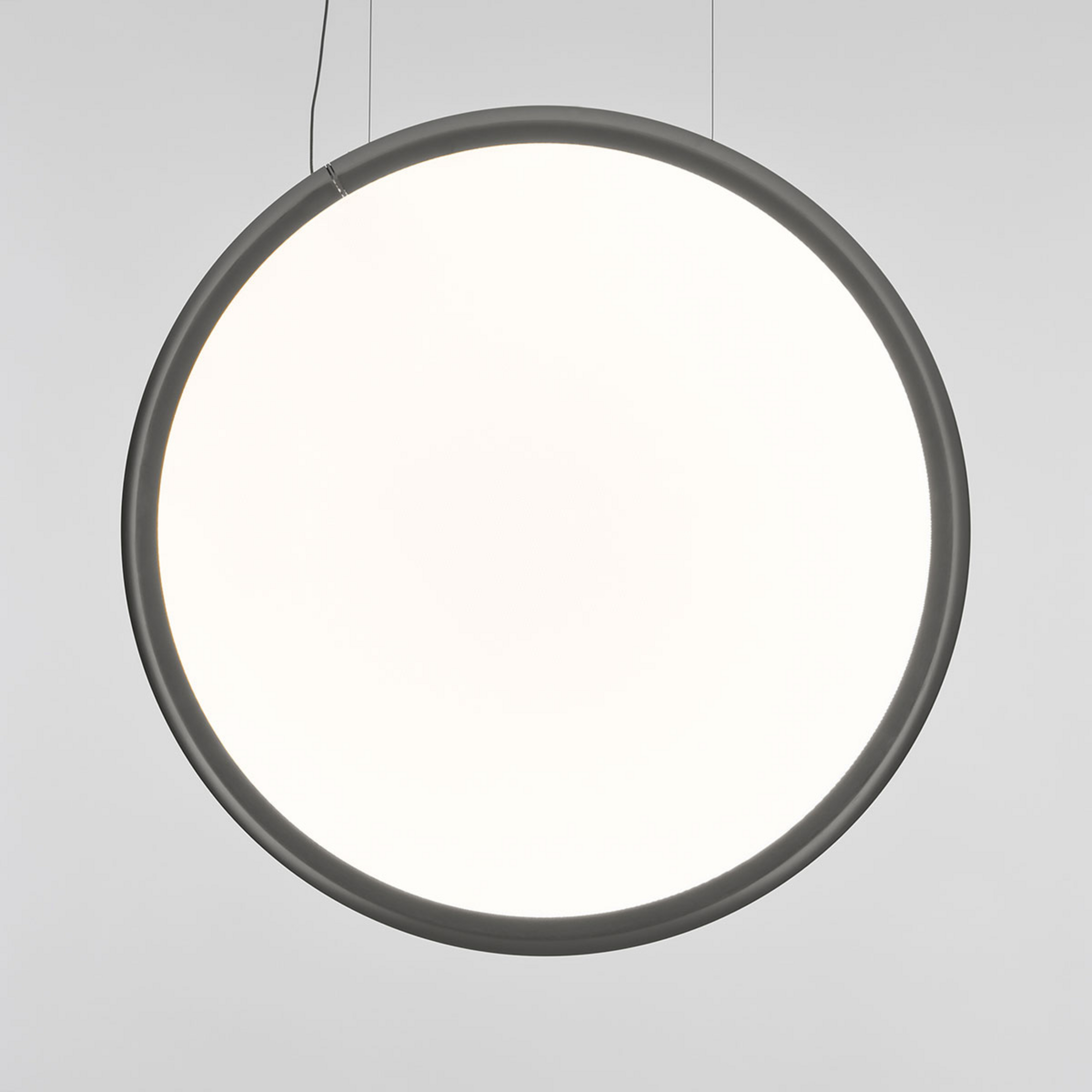 Artemide Discovery Vertical alu 100 cm via app
