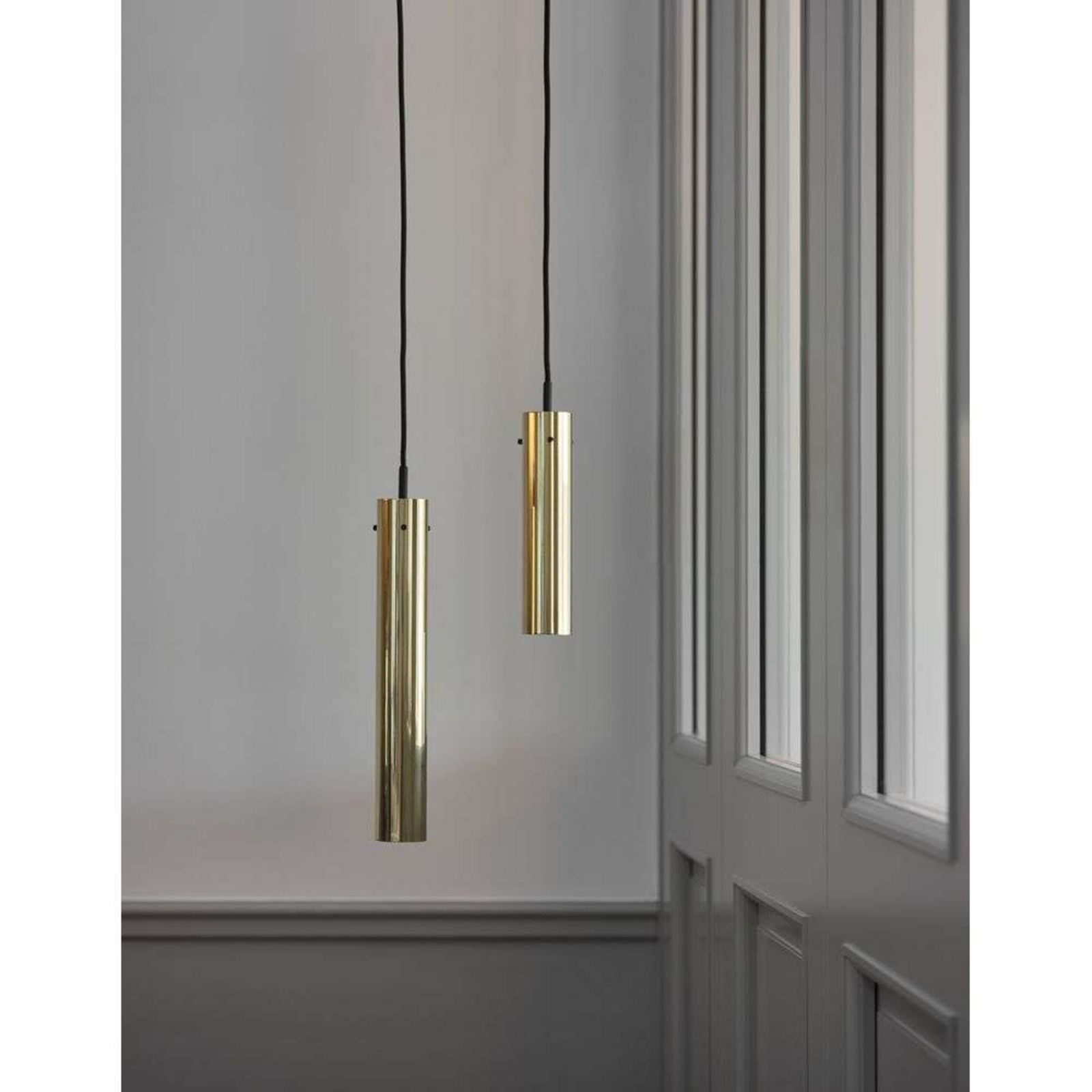 FM 2014 Candeeiro Suspenso Ø5,5xH24 Solid Glossy Brass - Frandsen