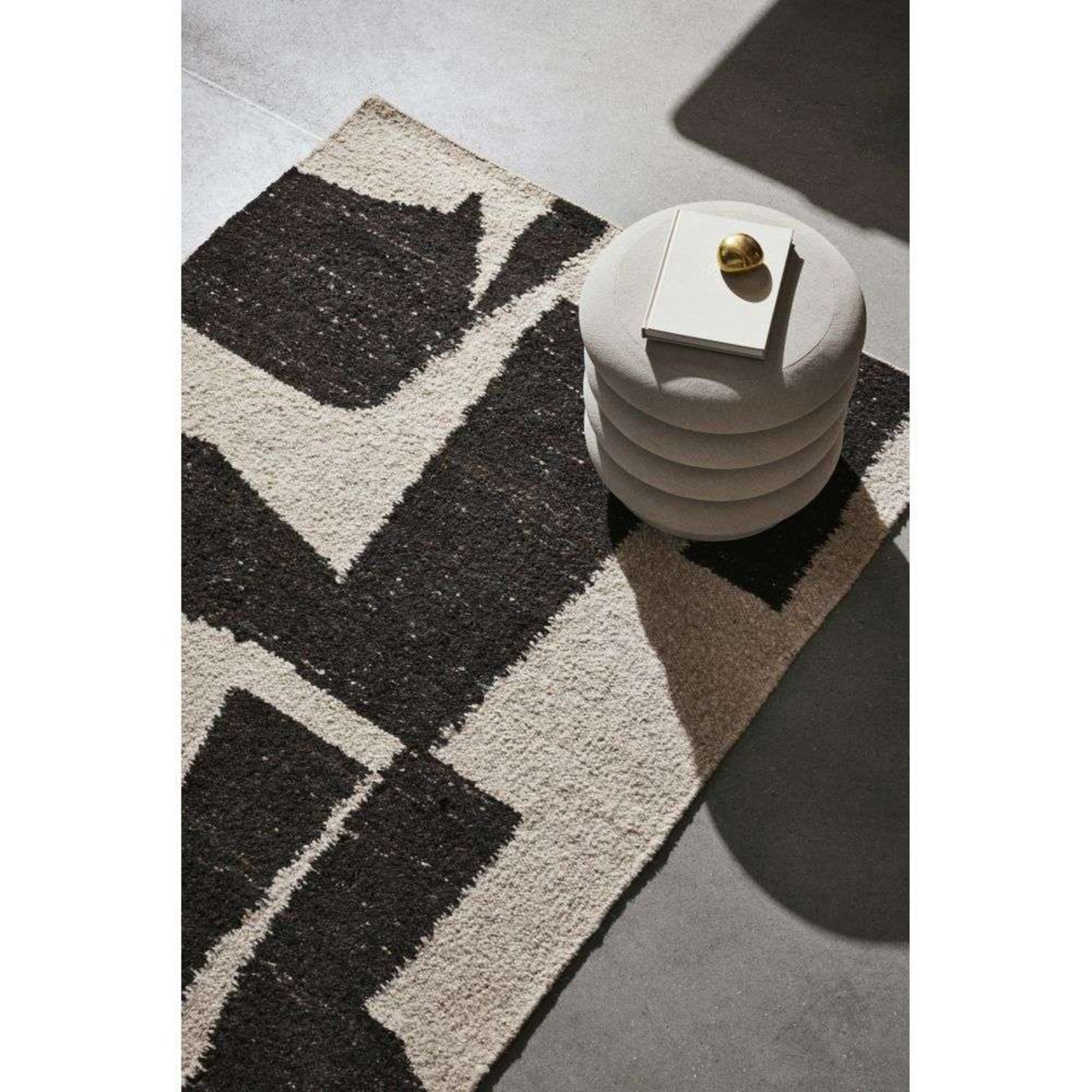 Piece Rug 140 x 200 Off-White/Coffee - ferm LIVING