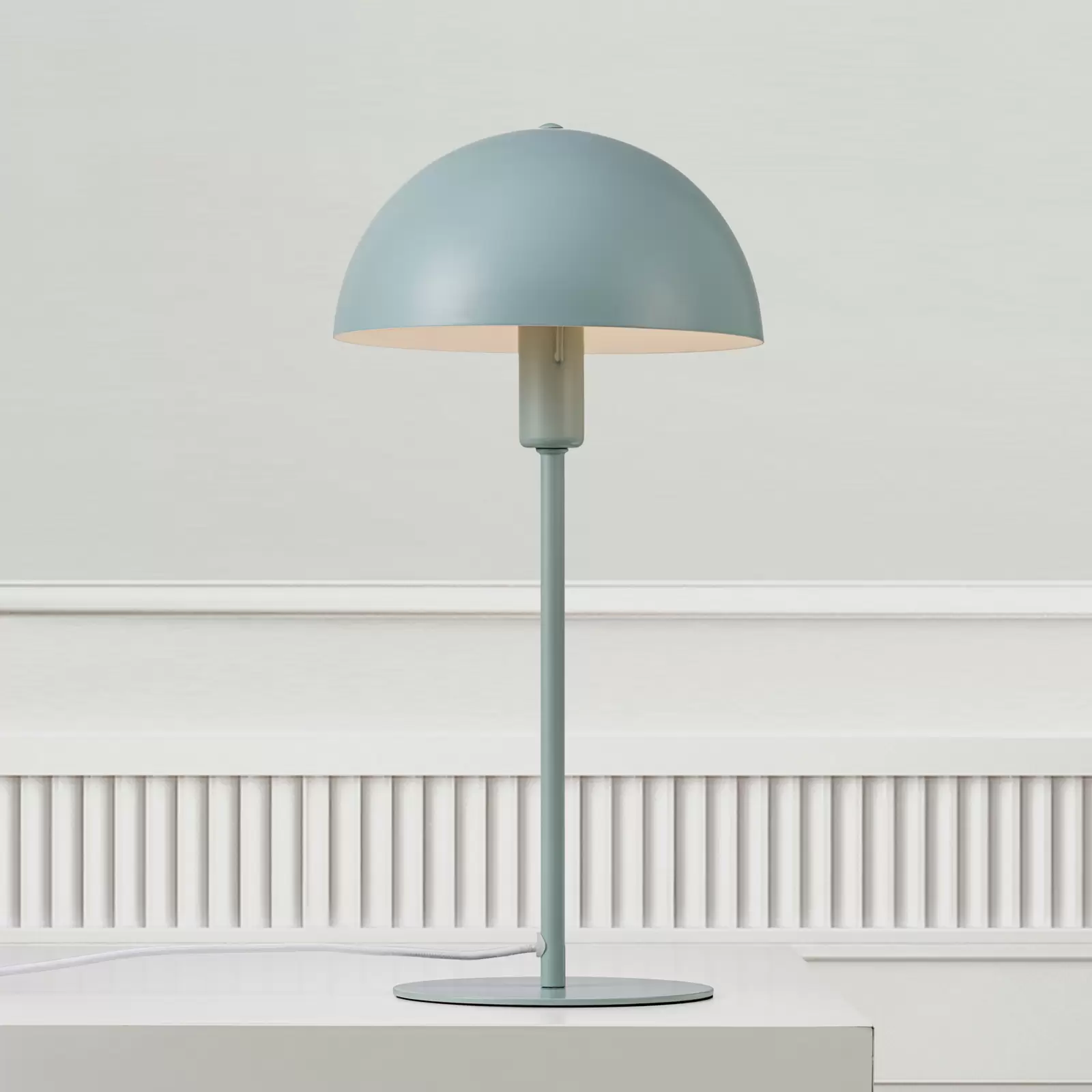 Ellen 20 table lamp made of metal, green