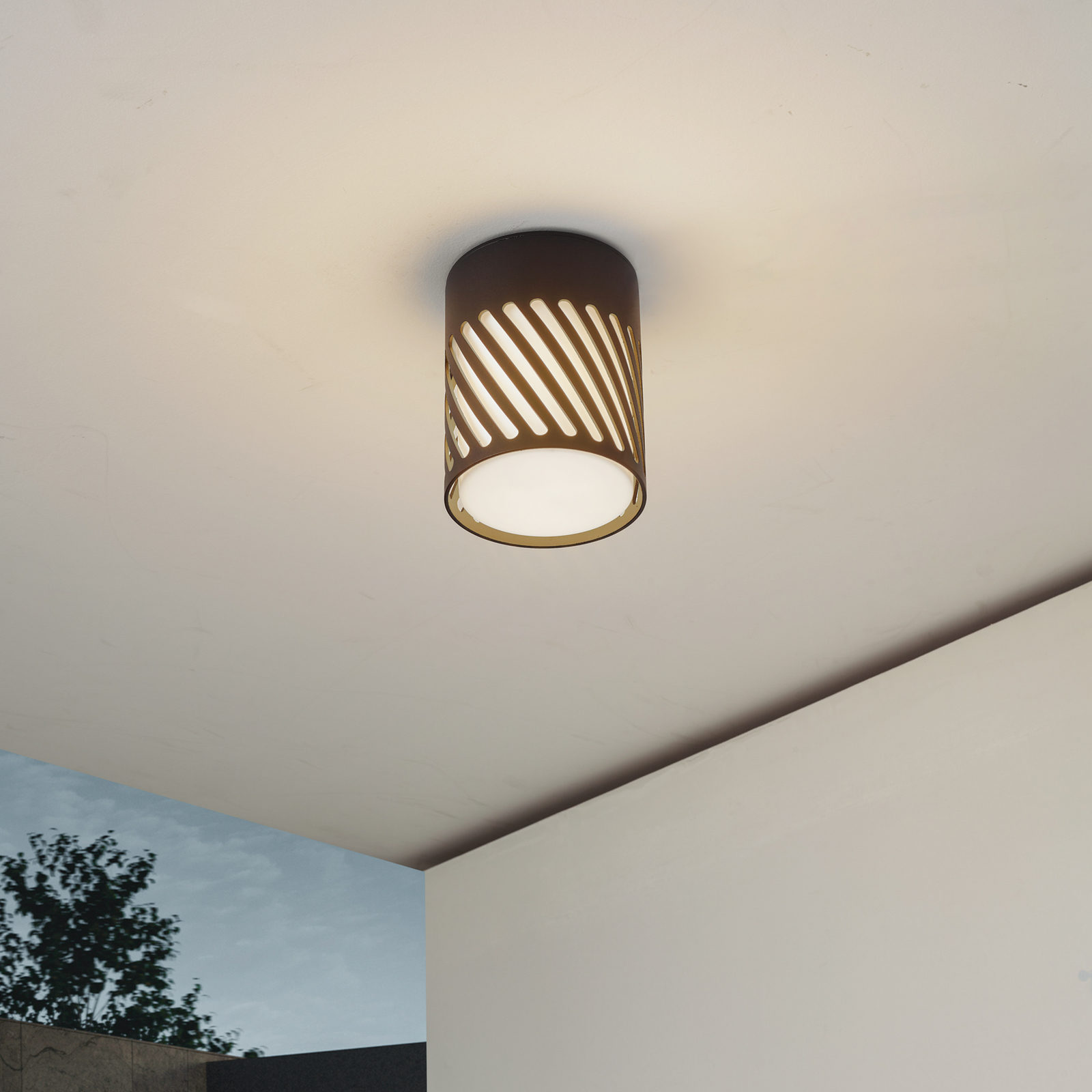 Lurinda udendørs loftlampe, sort, aluminium, 10,5 cm - Lindby Lurinda udendørs loftlampe, sort, aluminium, 10,5 cm - Lindby