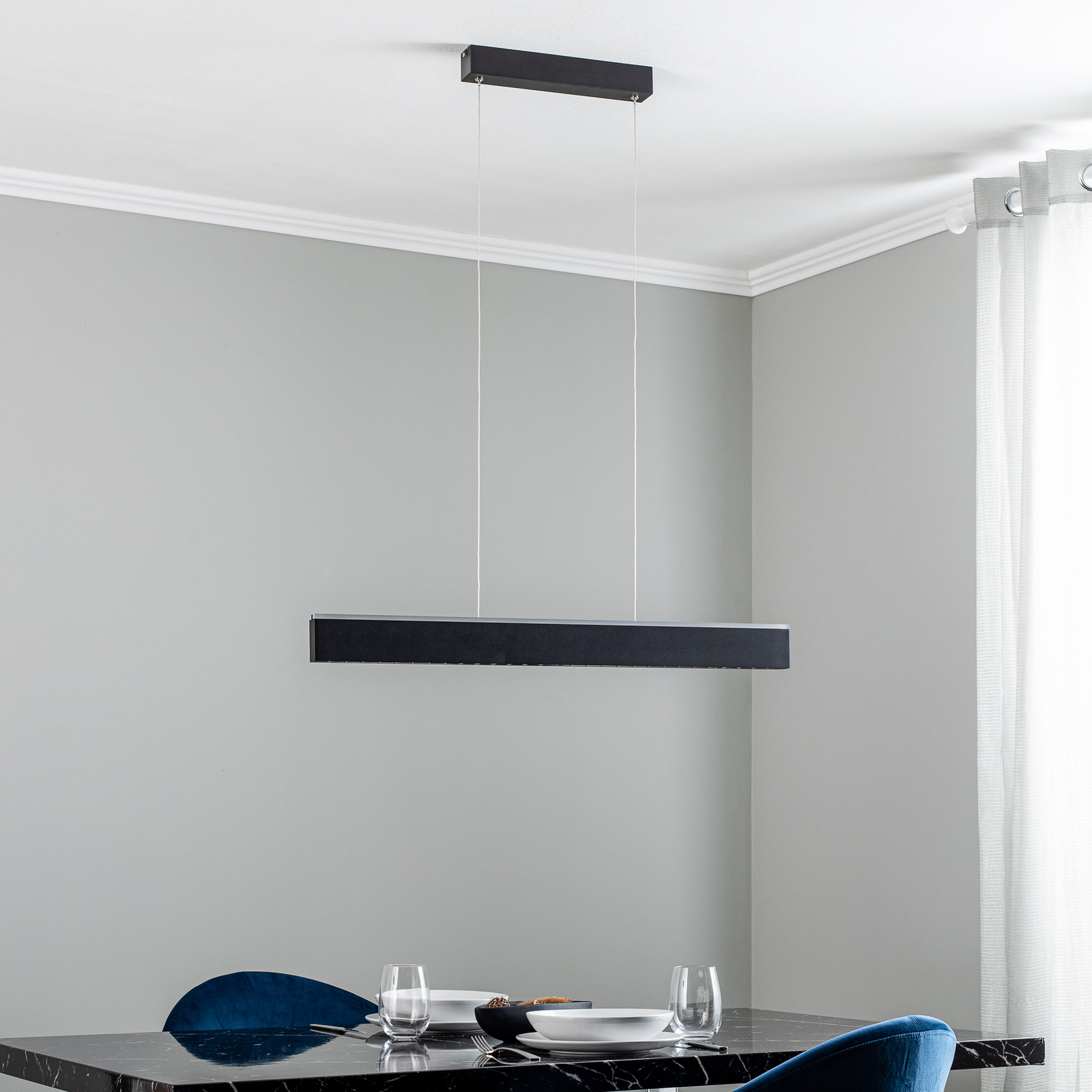 Lucande Stigis LED-pendellampa, lång svart