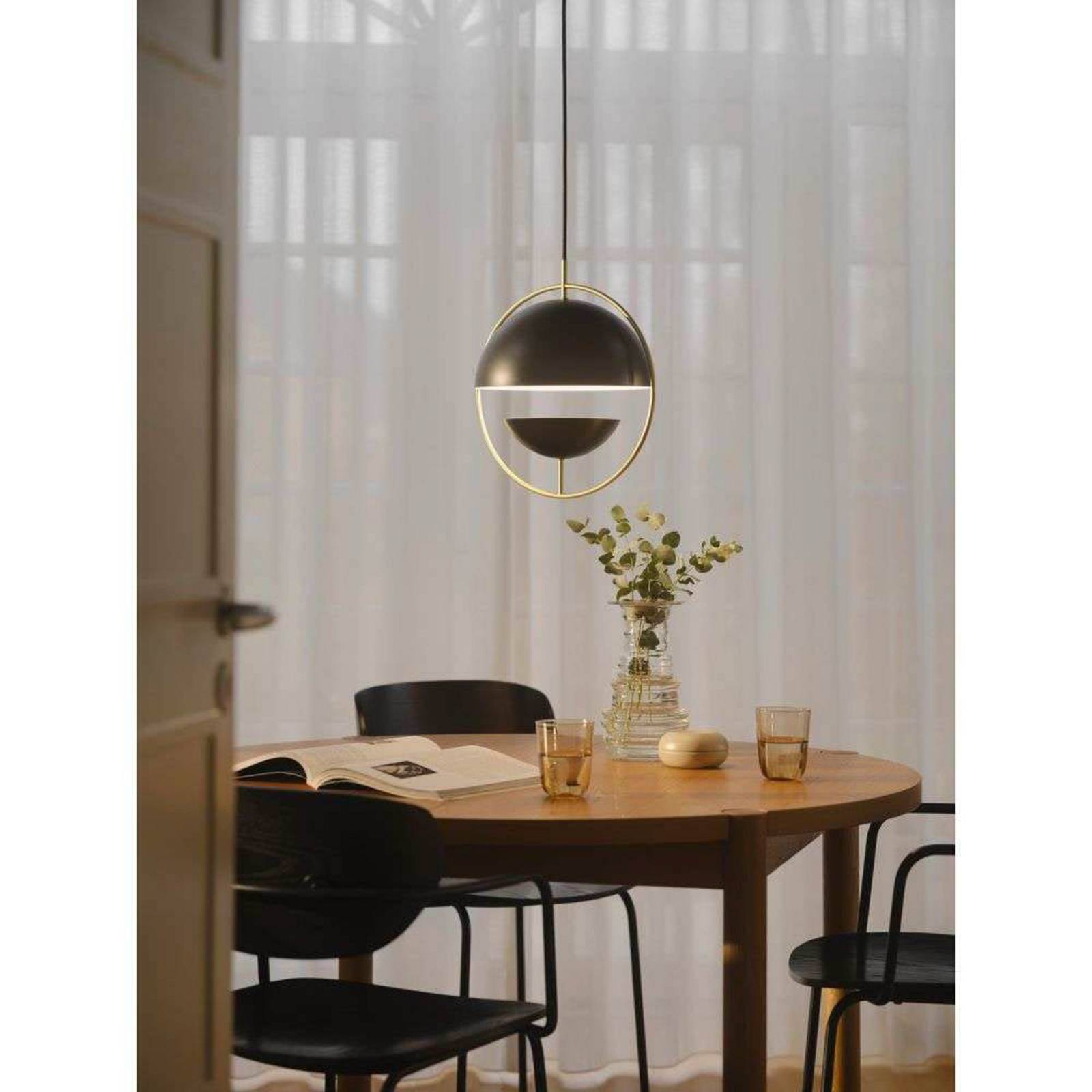 Lampa wisząca Tavia, czarna, Ø 33 cm, metal