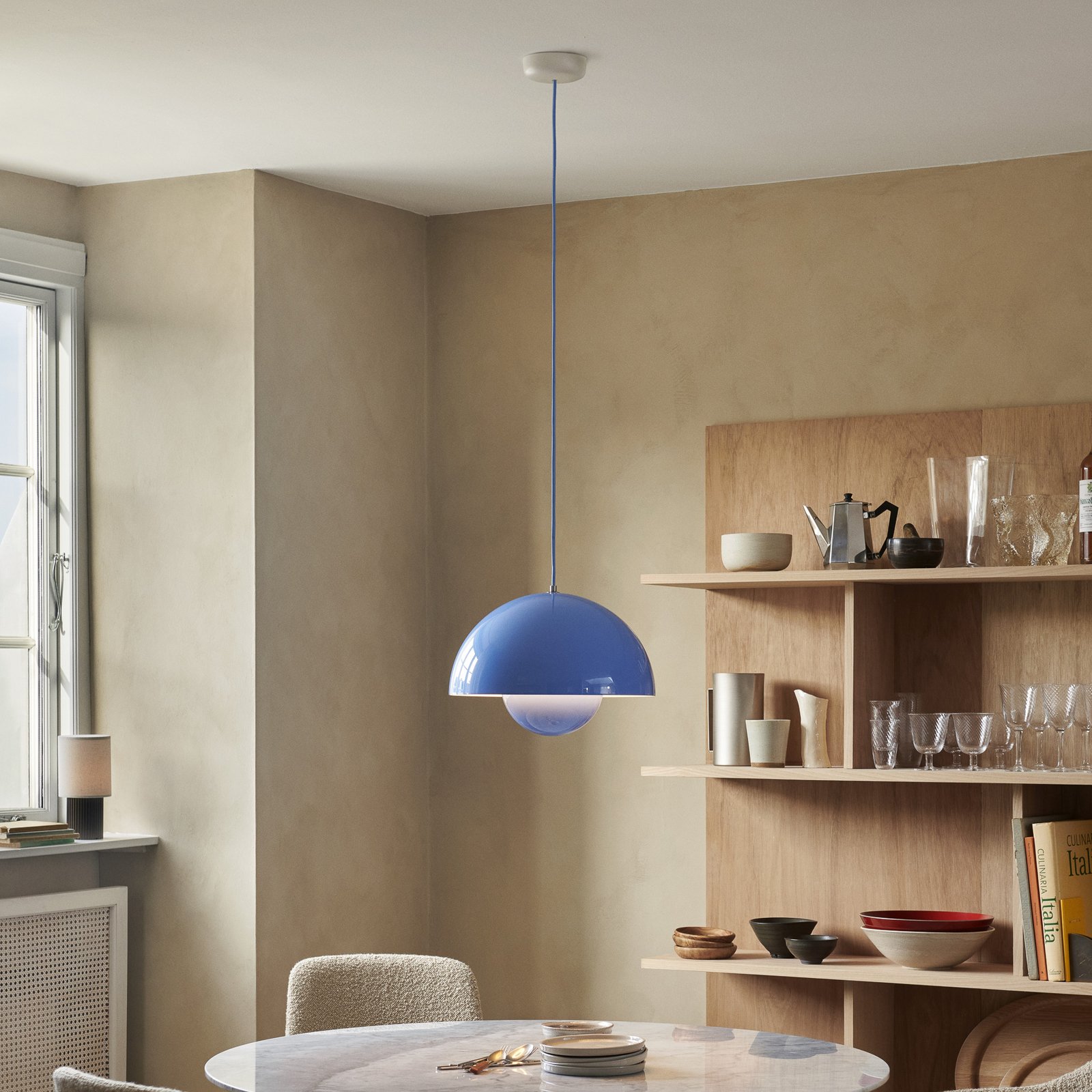 Závesné svietidlo Flowerpot VP7 svetlo modré - &Tradition